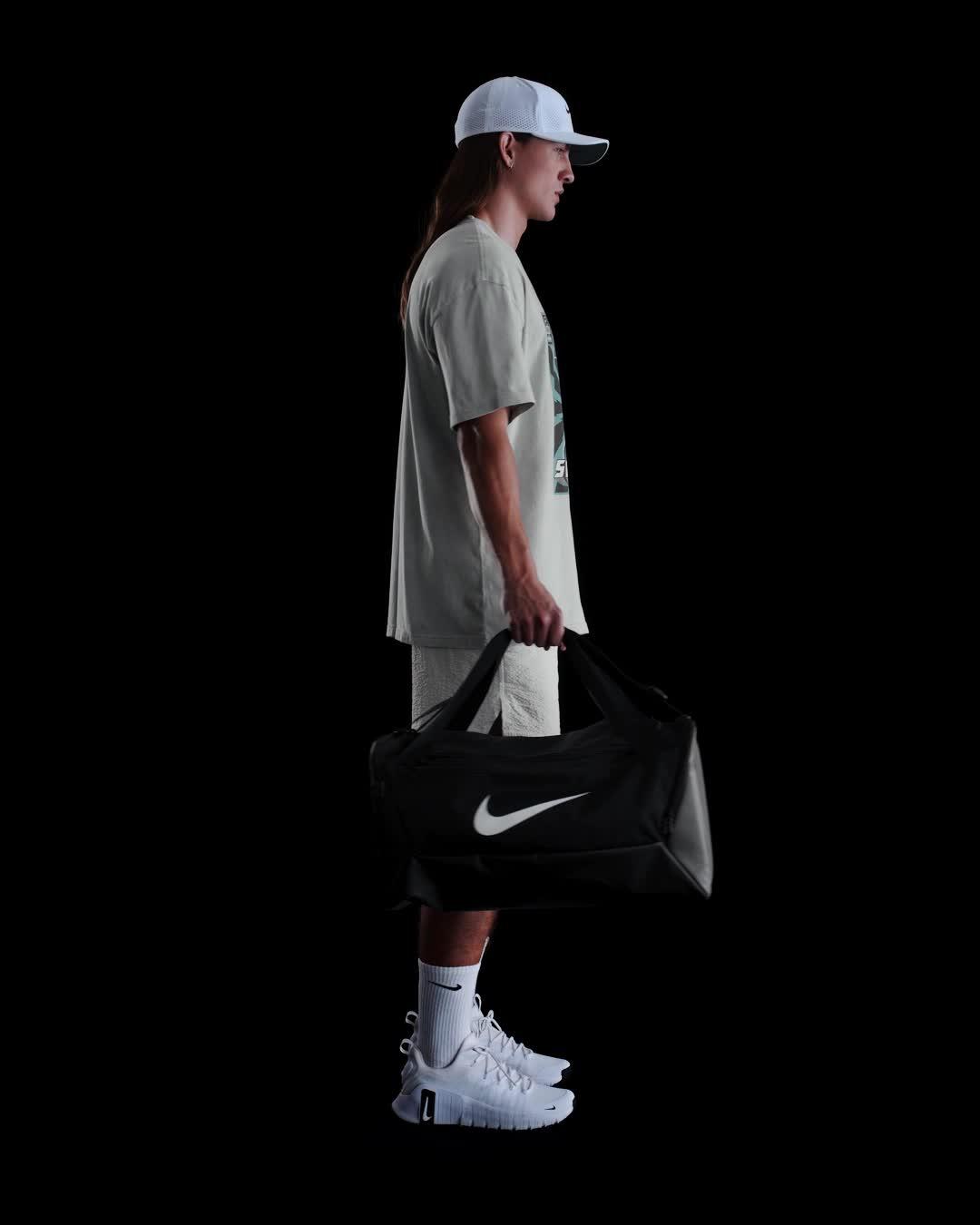 Nike Men's Max90 Fitness T-Shirt Product Image