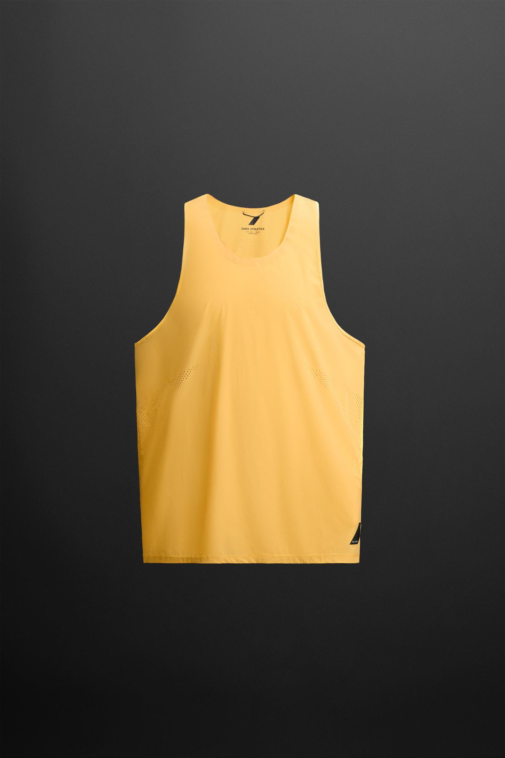 LIGHTWEIGHT TECHNICAL TANK TOP Product Image