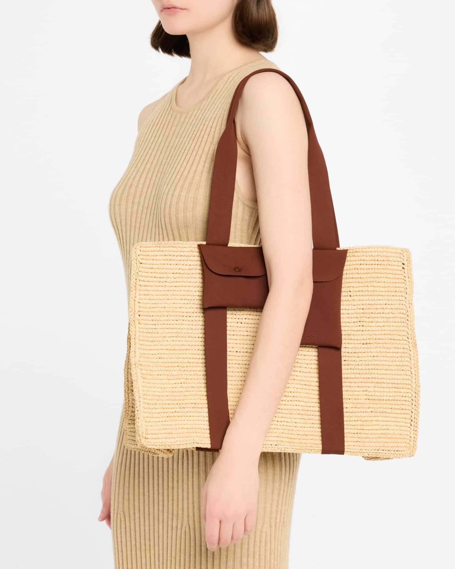 Voyageur Beach Basket Tote Bag Product Image