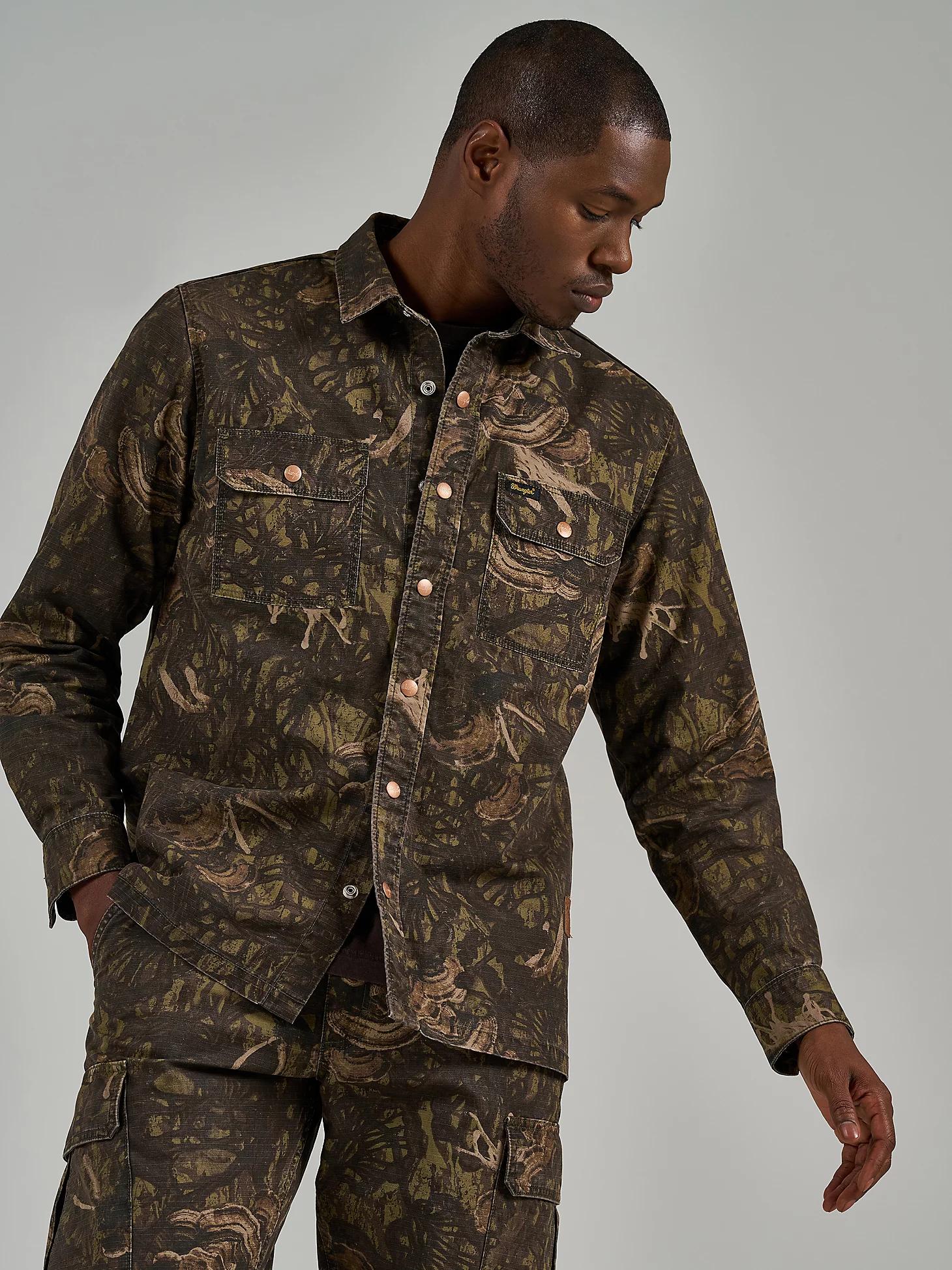 Wrangler x The Last of Us Cordyceps Shirt | Men's SHIRTS | Wrangler® Product Image