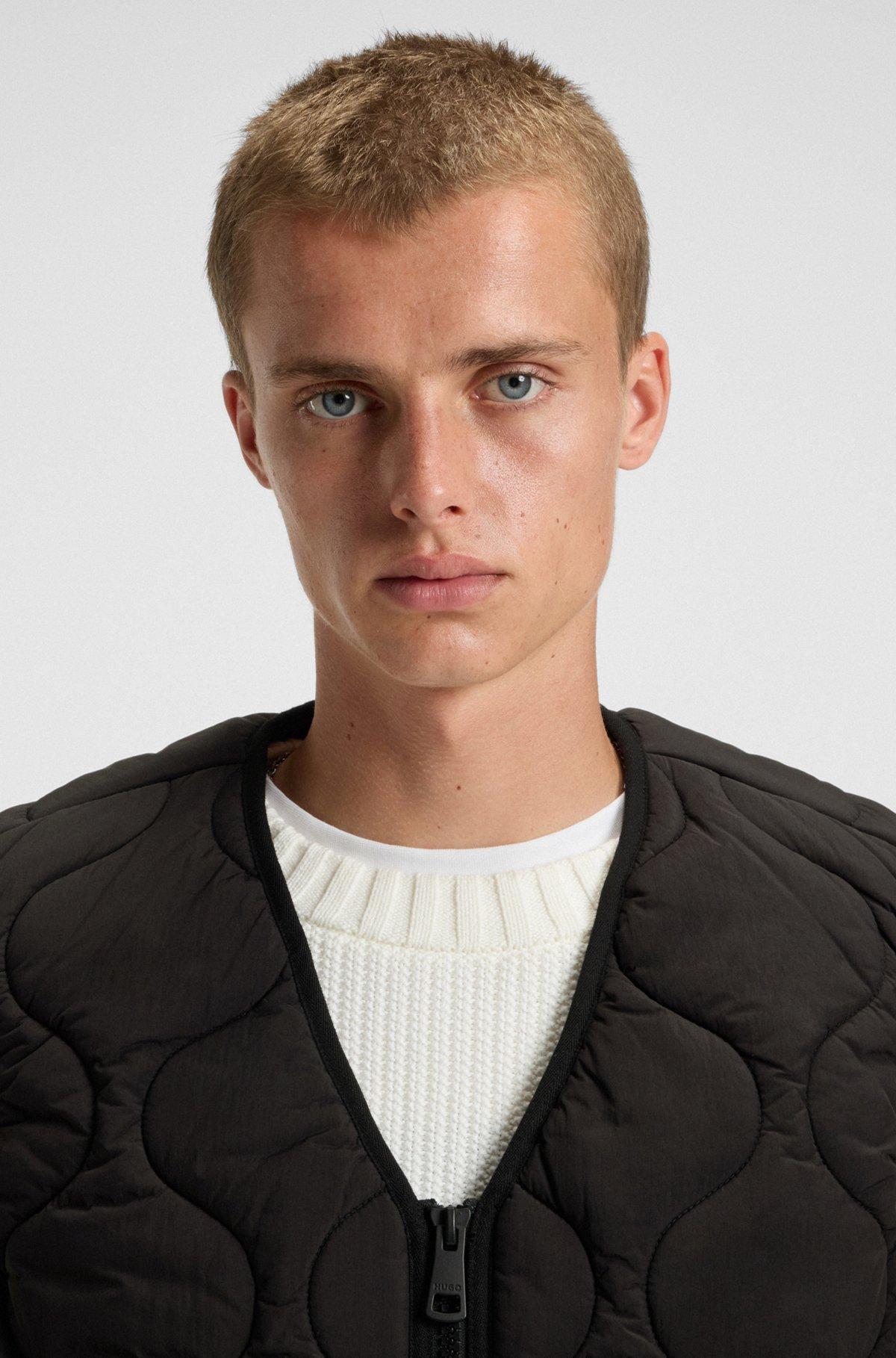 Water-repellent relaxed-fit gilet with onion quilting Product Image