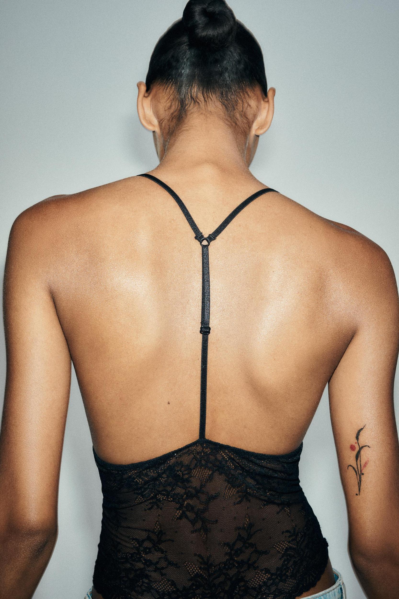 LACE BODYSUIT Product Image