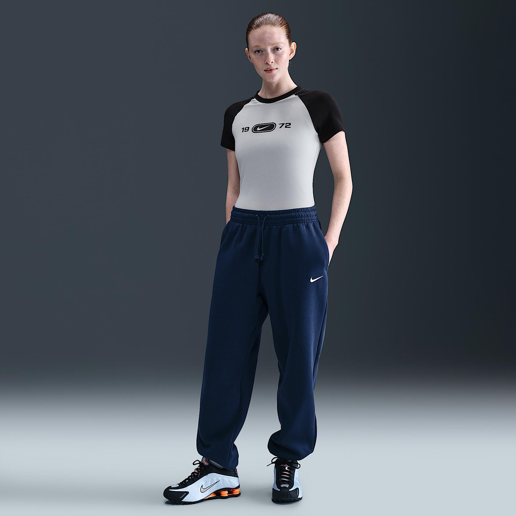 Women's Nike Sportswear Chill Knit Slim Graphic T-Shirt Product Image