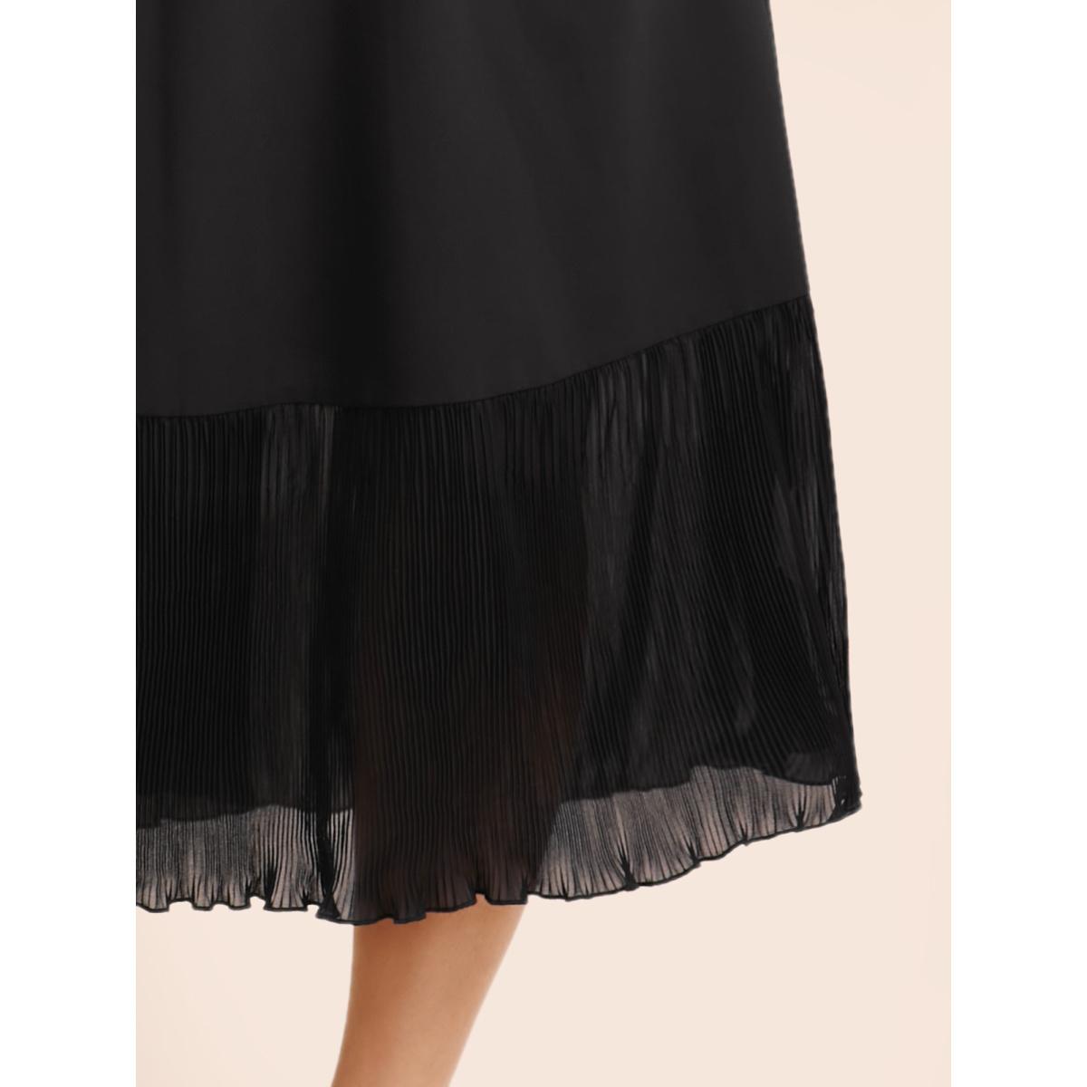 Plus Size Mesh Patchwork Lantern Sleeve Pleated Dress Black Women Elegant See through V-neck Long Sleeve Curvy BloomChic 10/M Product Image