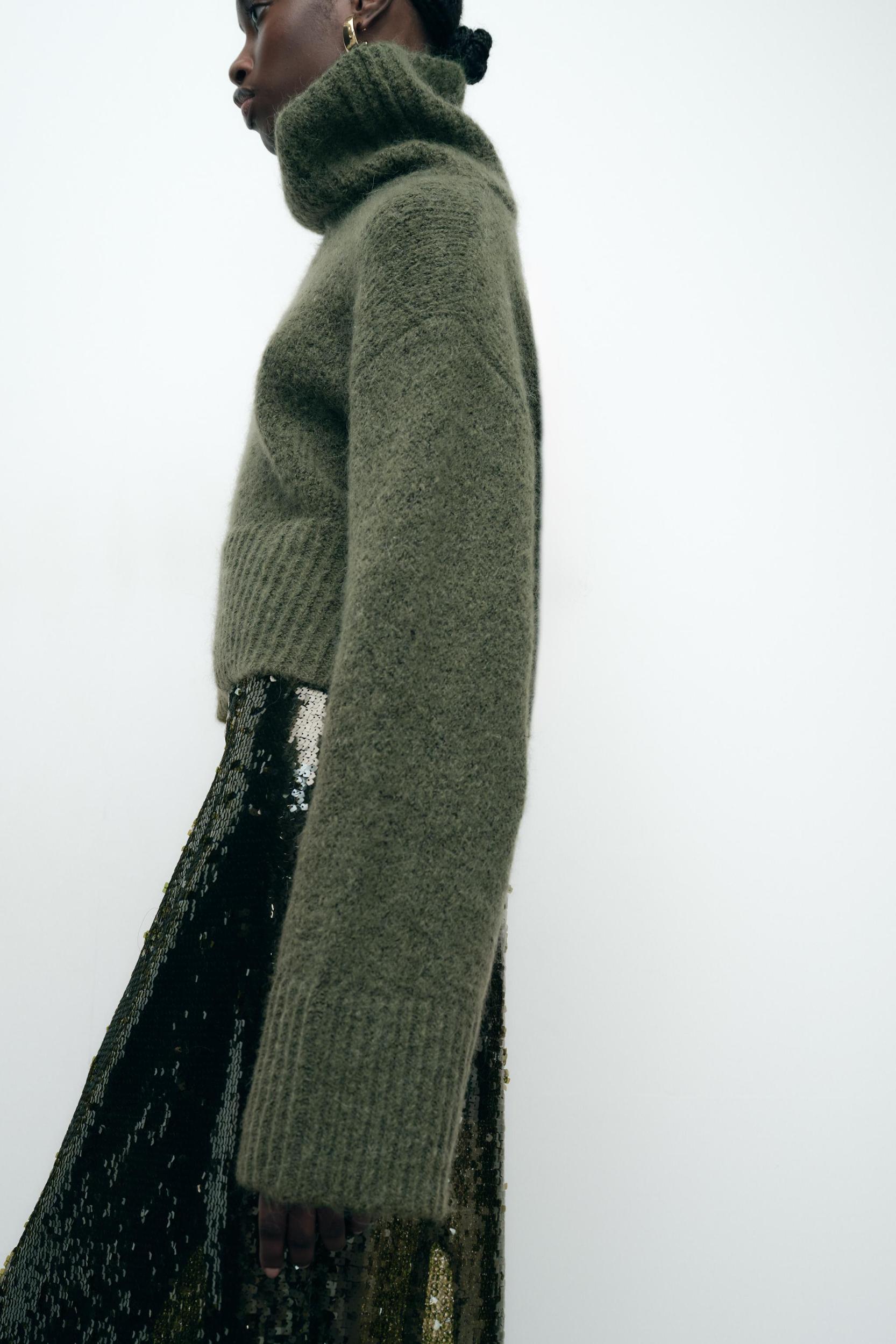 SOFT KNIT SWEATER Product Image