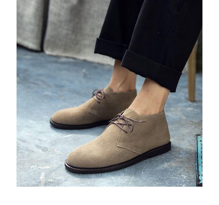 Plain Lace-Up Desert Shoes Product Image