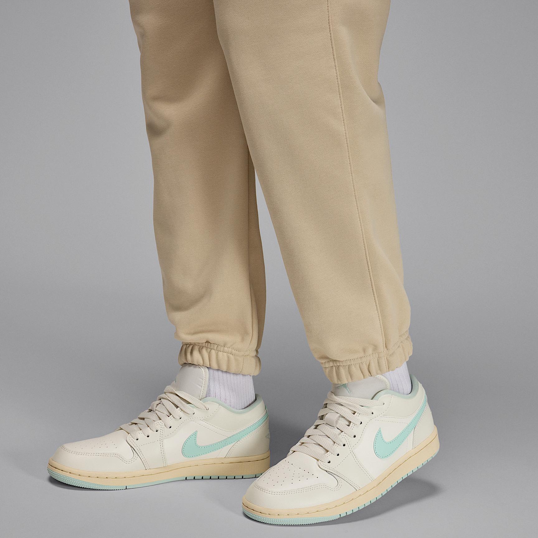 Womens Jordan Brooklyn Fleece French Terry Pants | HJ1359-206 Product Image