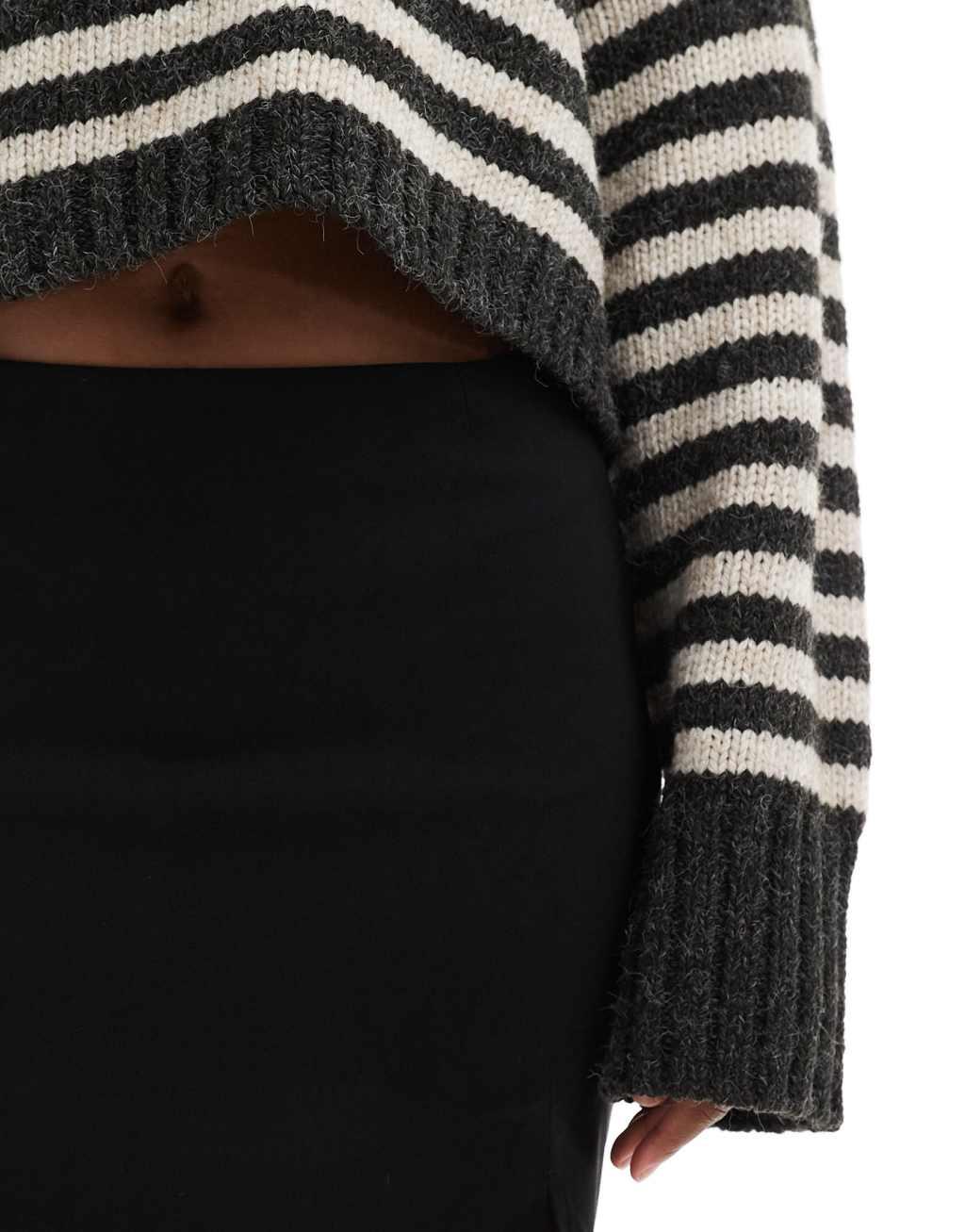 ASOS DESIGN mini skirt with slit detail in black Product Image