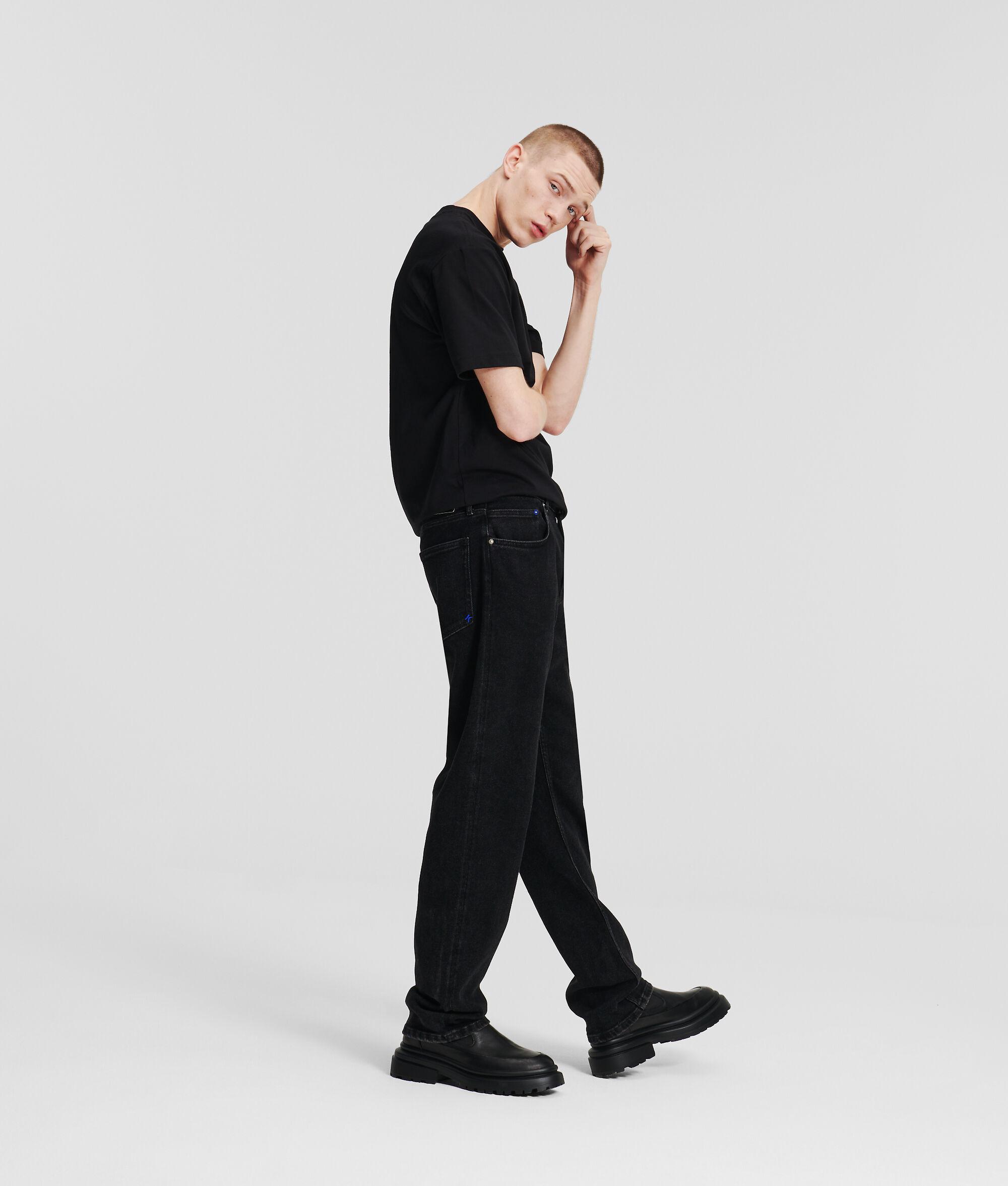 STRAIGHT JEANS Product Image