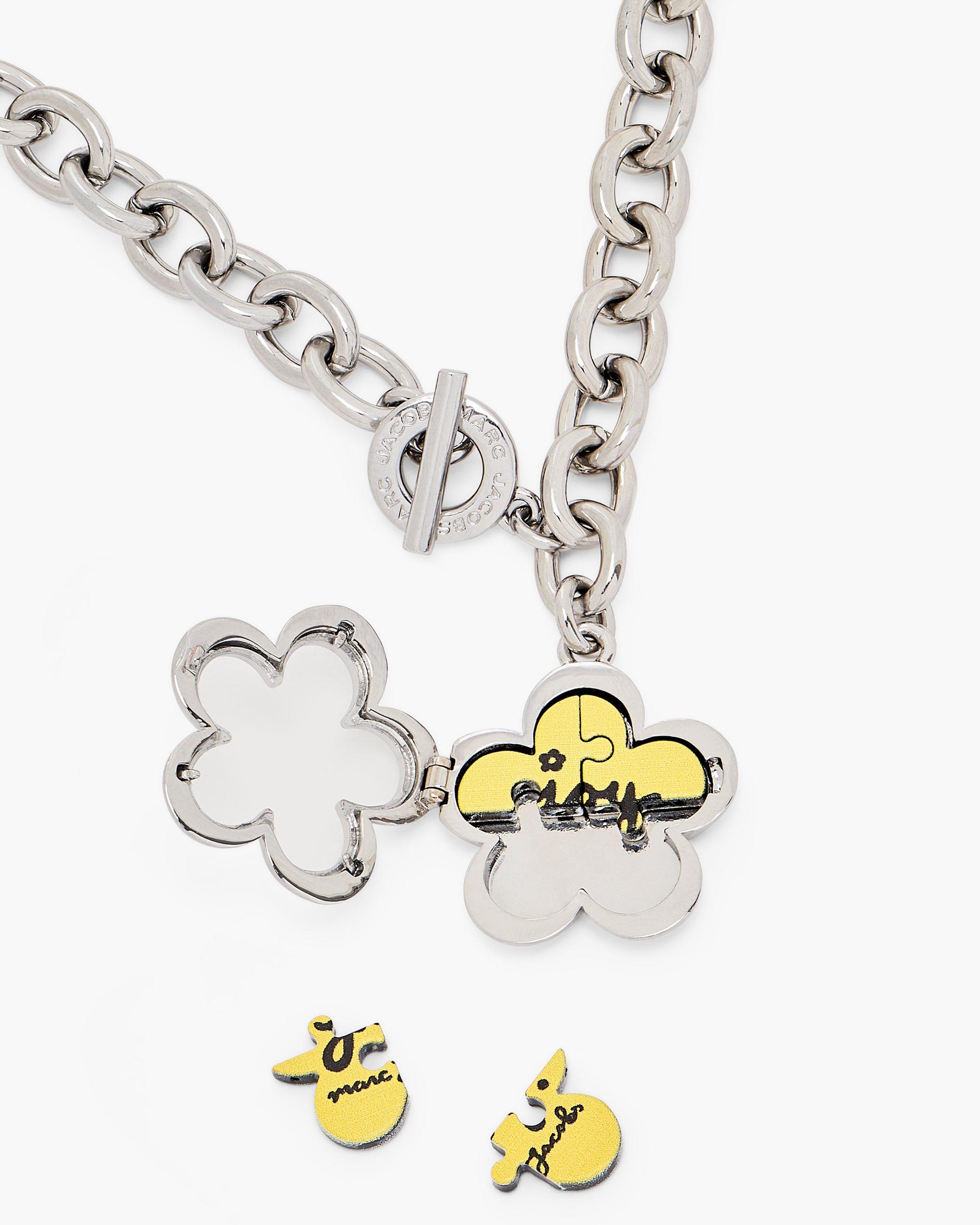 The Star Balloon Stud Earrings Product Image