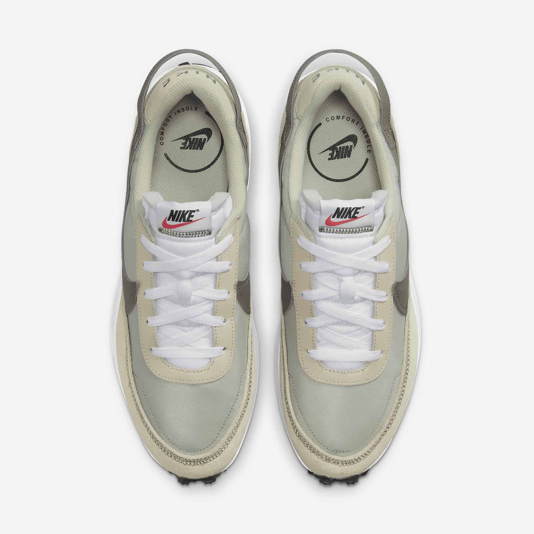 Nike Men's Waffle Debut Shoes Product Image