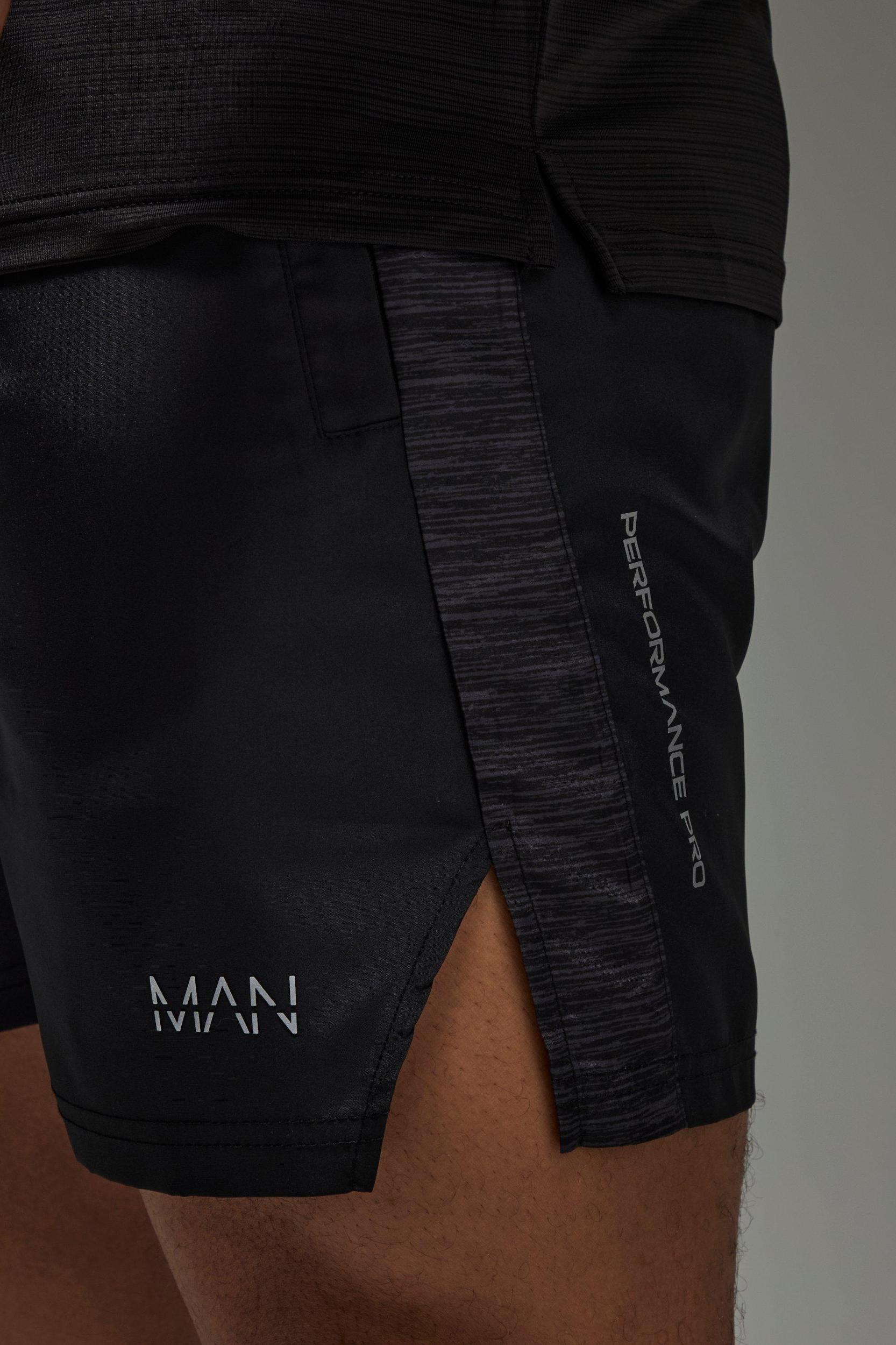 Man Active Lightweight 5inch Short | boohooMAN USA Product Image
