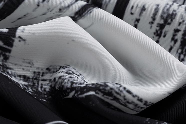 RT No. 2806 LOOSE GRAFFITI STYLE COLLAR SHIRT Product Image