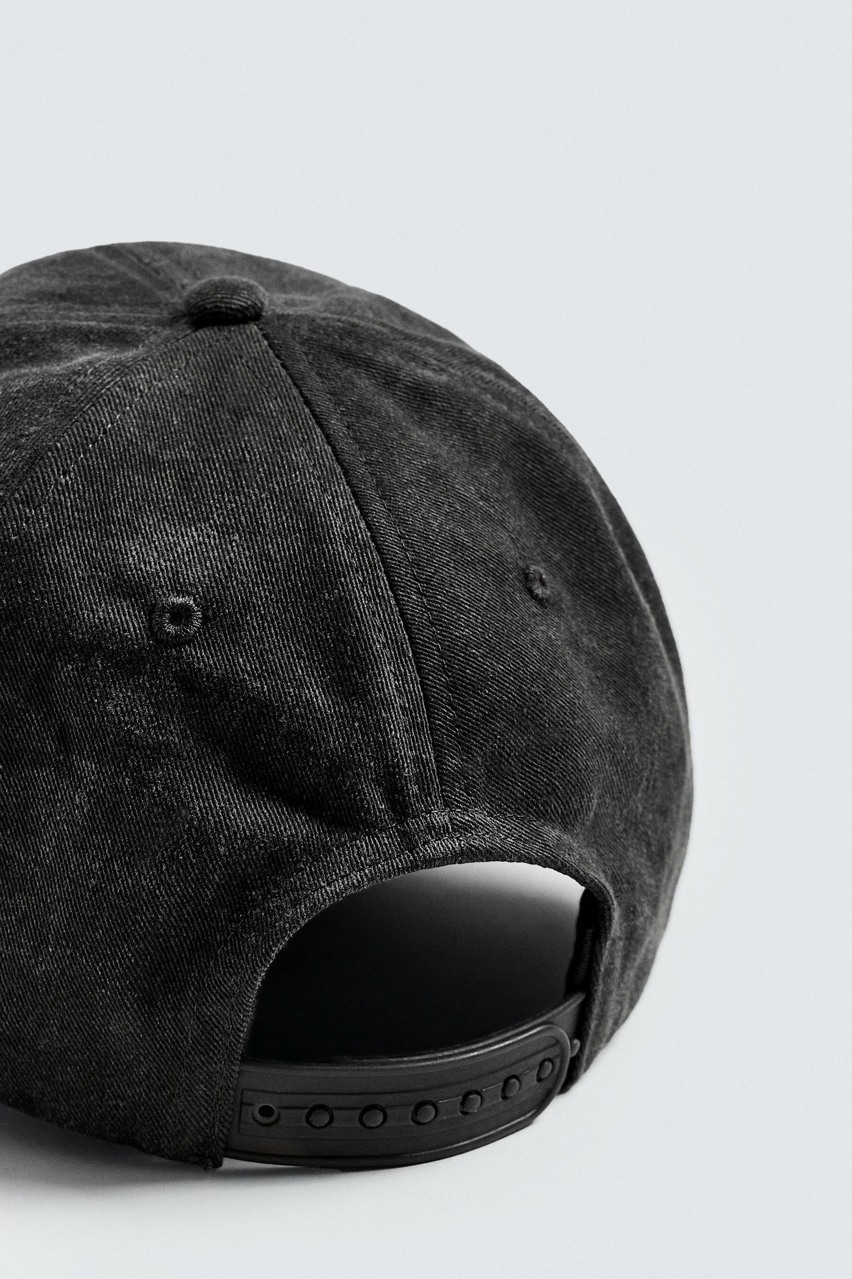 CONTRAST EMBROIDERY CAP Product Image