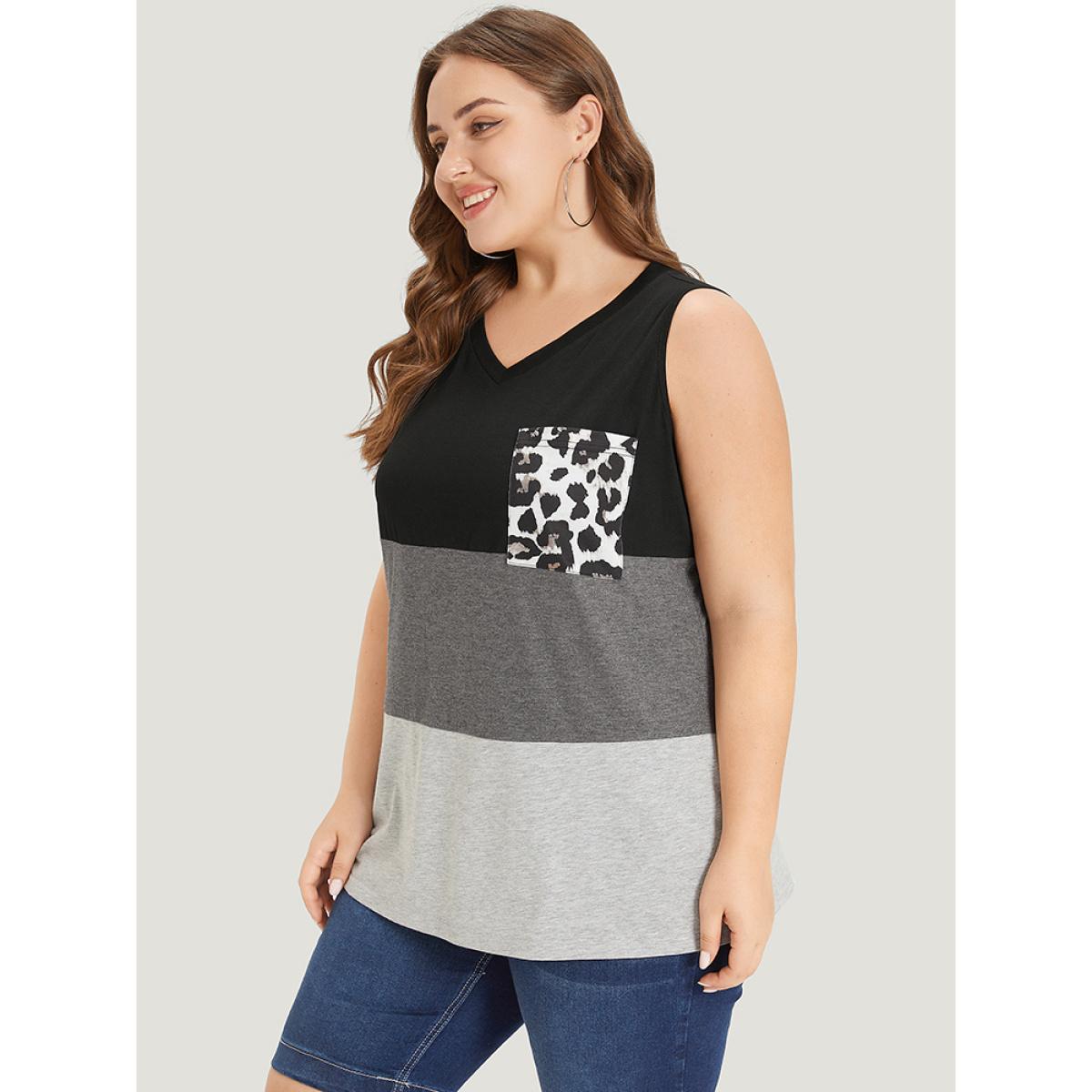 Plus Size Leopard Contrast Patched Pocket Tank Top Women Multicolor Casual Contrast V-neck Dailywear Tank Tops Camis BloomChic 22-24/3X Product Image