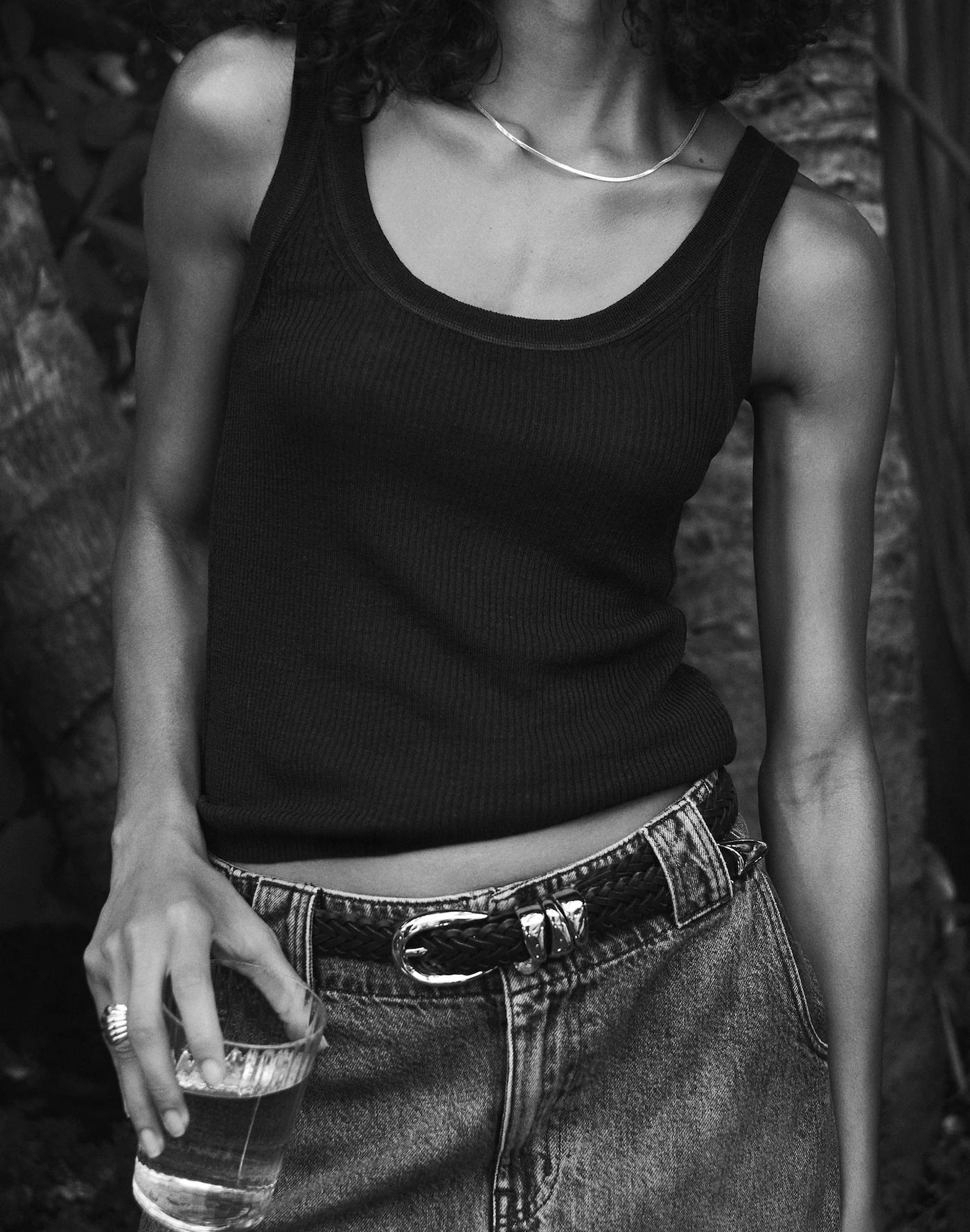 Linen-Blend Scoopneck Sweater Tank Product Image