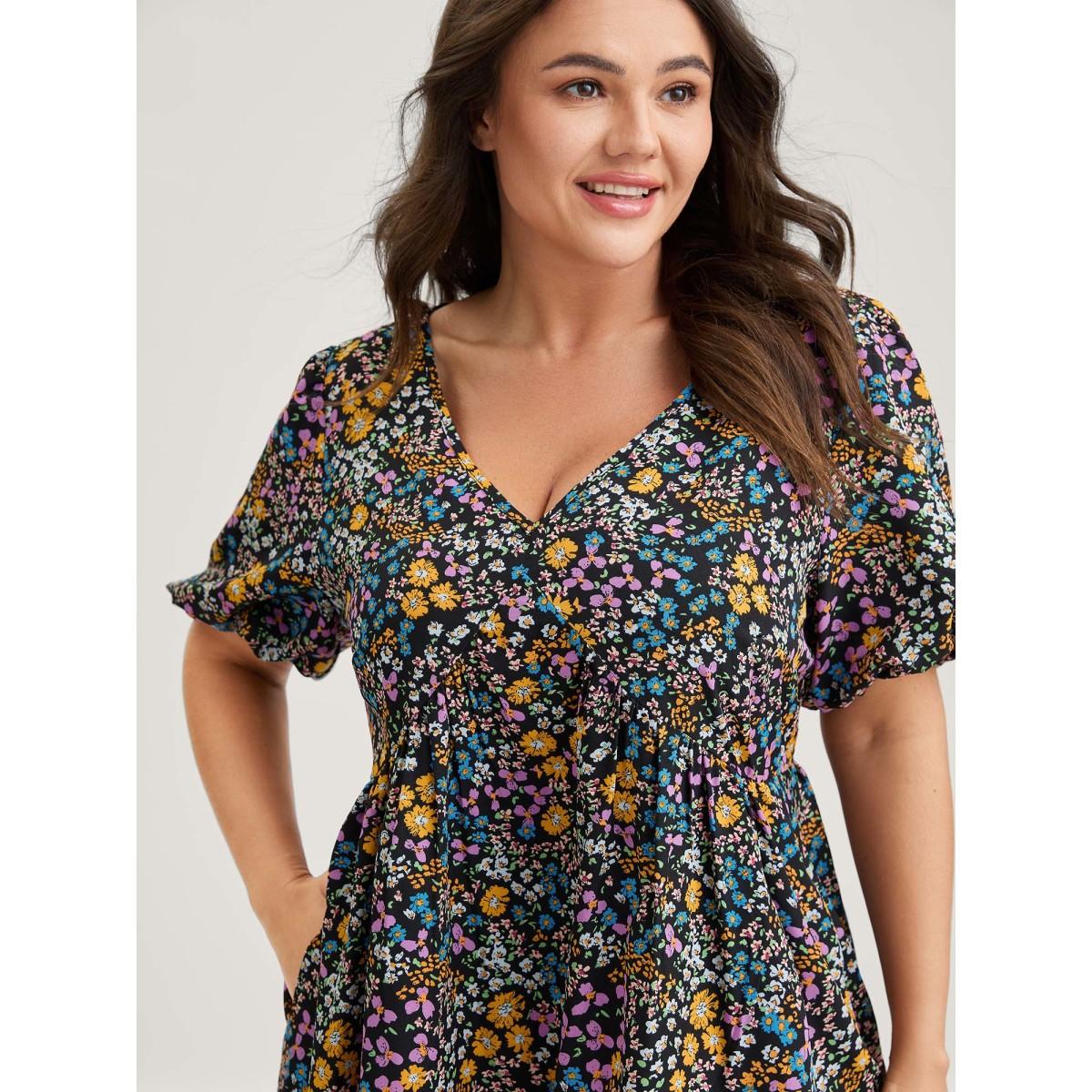 Plus Size Floral Print Deep V-Neck Midi Dress Black Women Non V-neck Short sleeve Curvy BloomChic 28/5X Product Image
