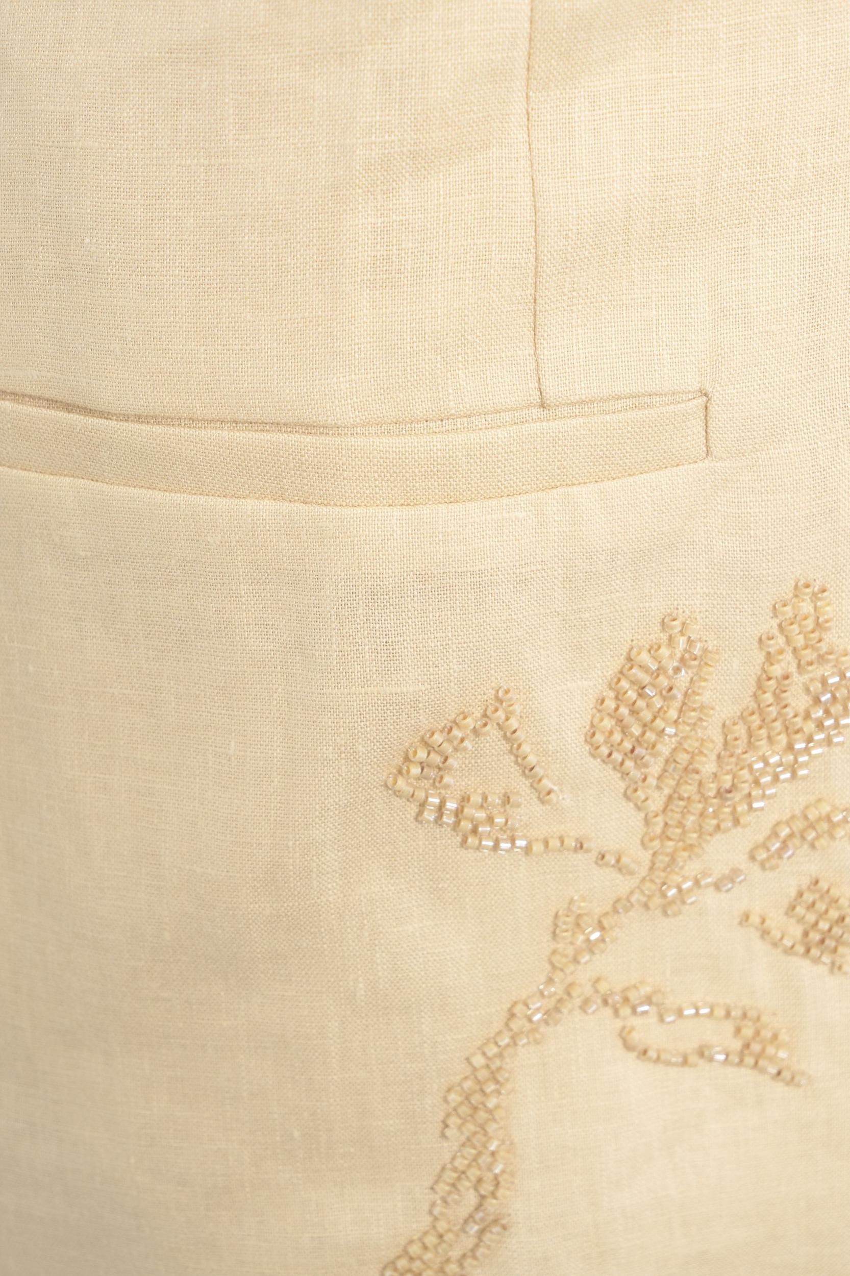 Linen vest with bead embroidery Product Image