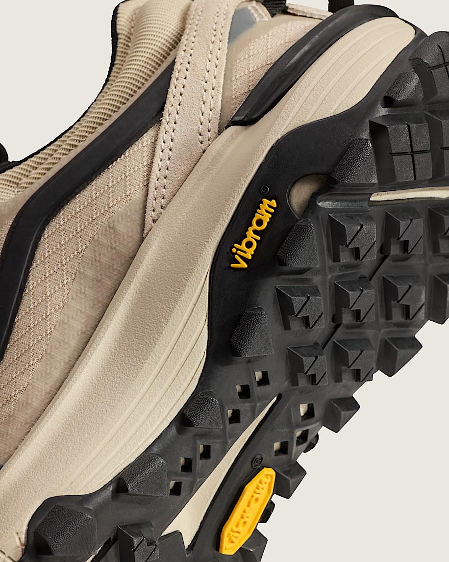 Crosspath XC Shoe in Peyote Beige / Black| Vans US Product Image