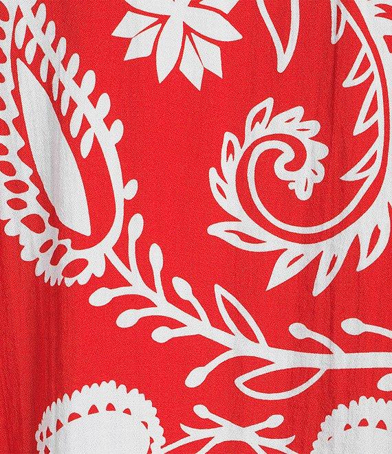 Tru Luxe Jeans Placed Print Point Collar 3/4 Ruched Sleeve Button Front Tunic Product Image