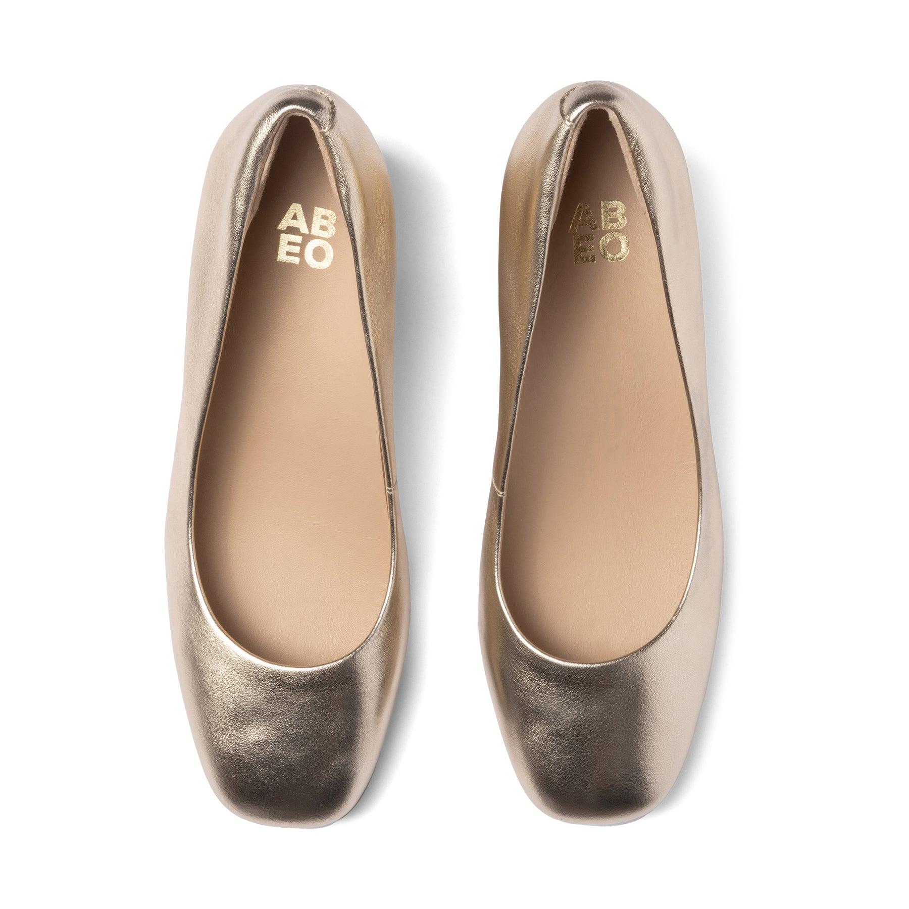 Avenue Pump Metatarsal Female Product Image