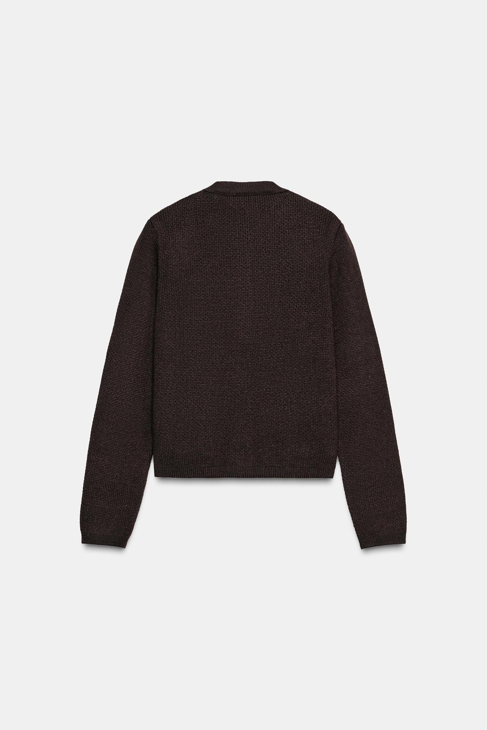 GOLDEN BUTTON KNIT CARDIGAN Product Image