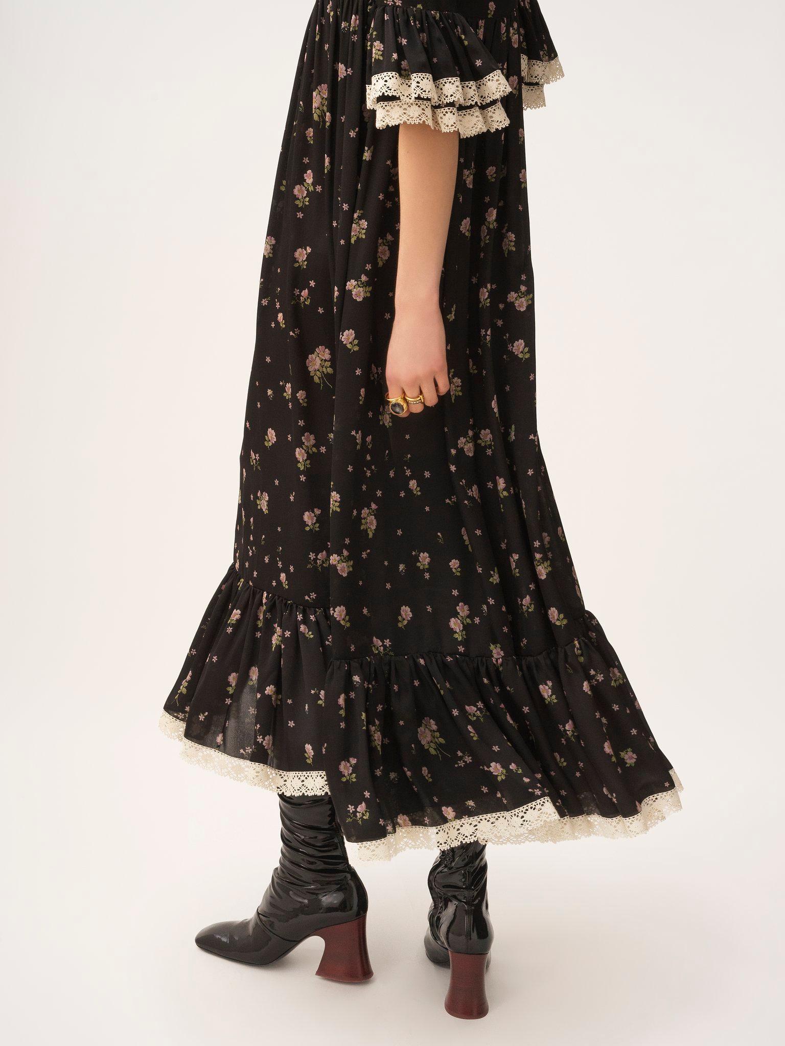 Scoop-neck midi dress in silk charmeuse & lace Product Image