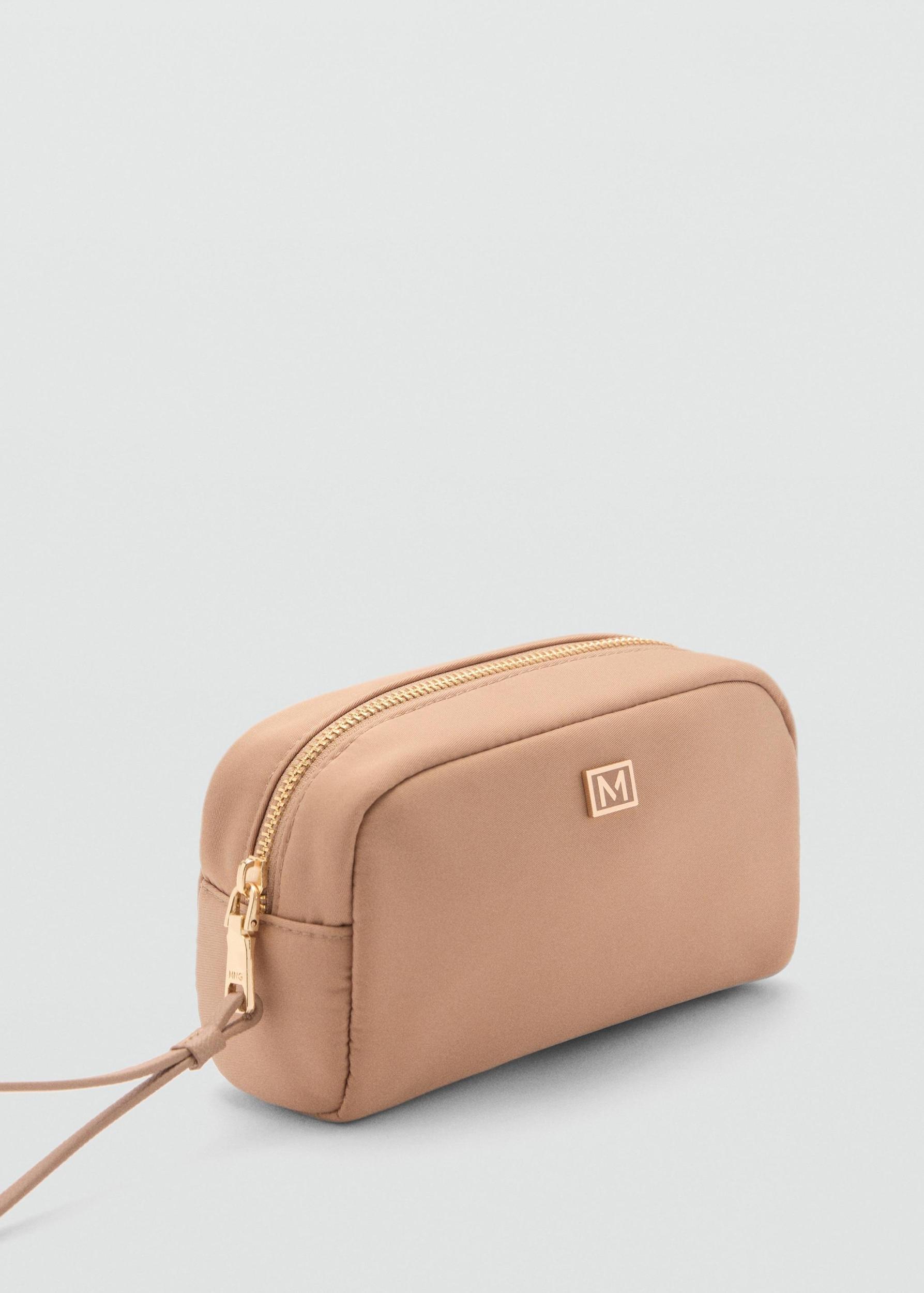 Zipped toiletry bag with logo - Women | MANGO USA Product Image