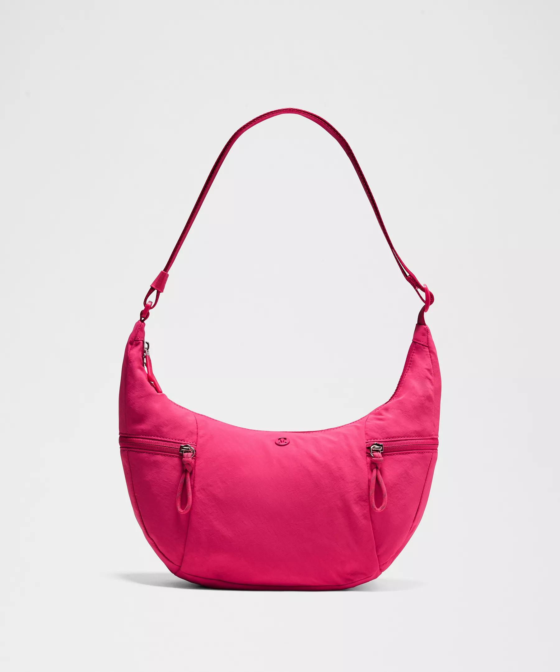 Slouchy Sling Bag 6L Product Image