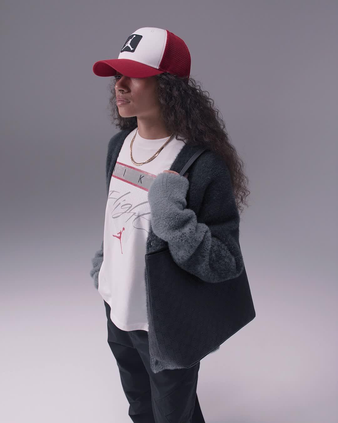 Air Jordan 1 Mid Women's Shoes Product Image