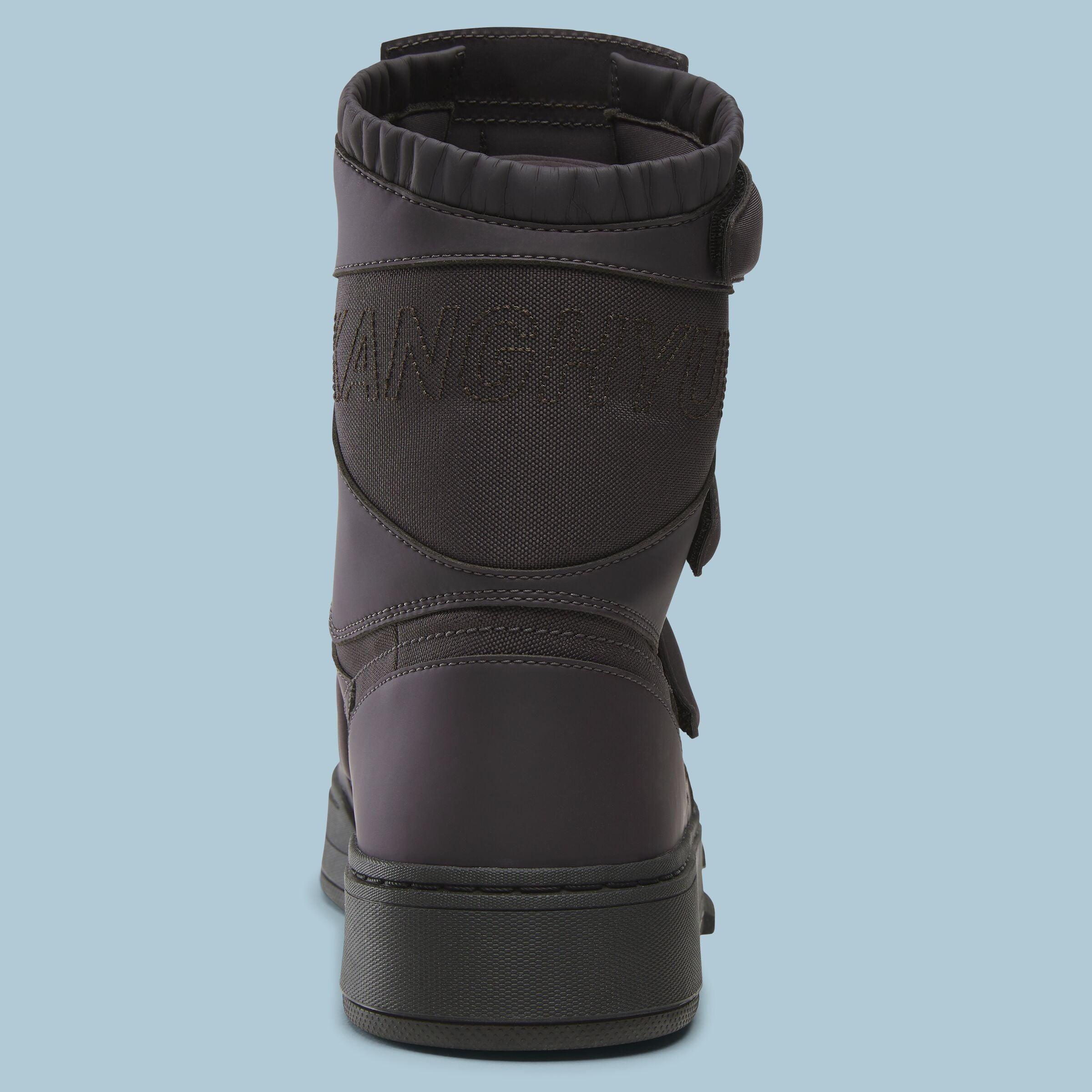 Kanghyuk x Reebok LTD Moto High Male Product Image