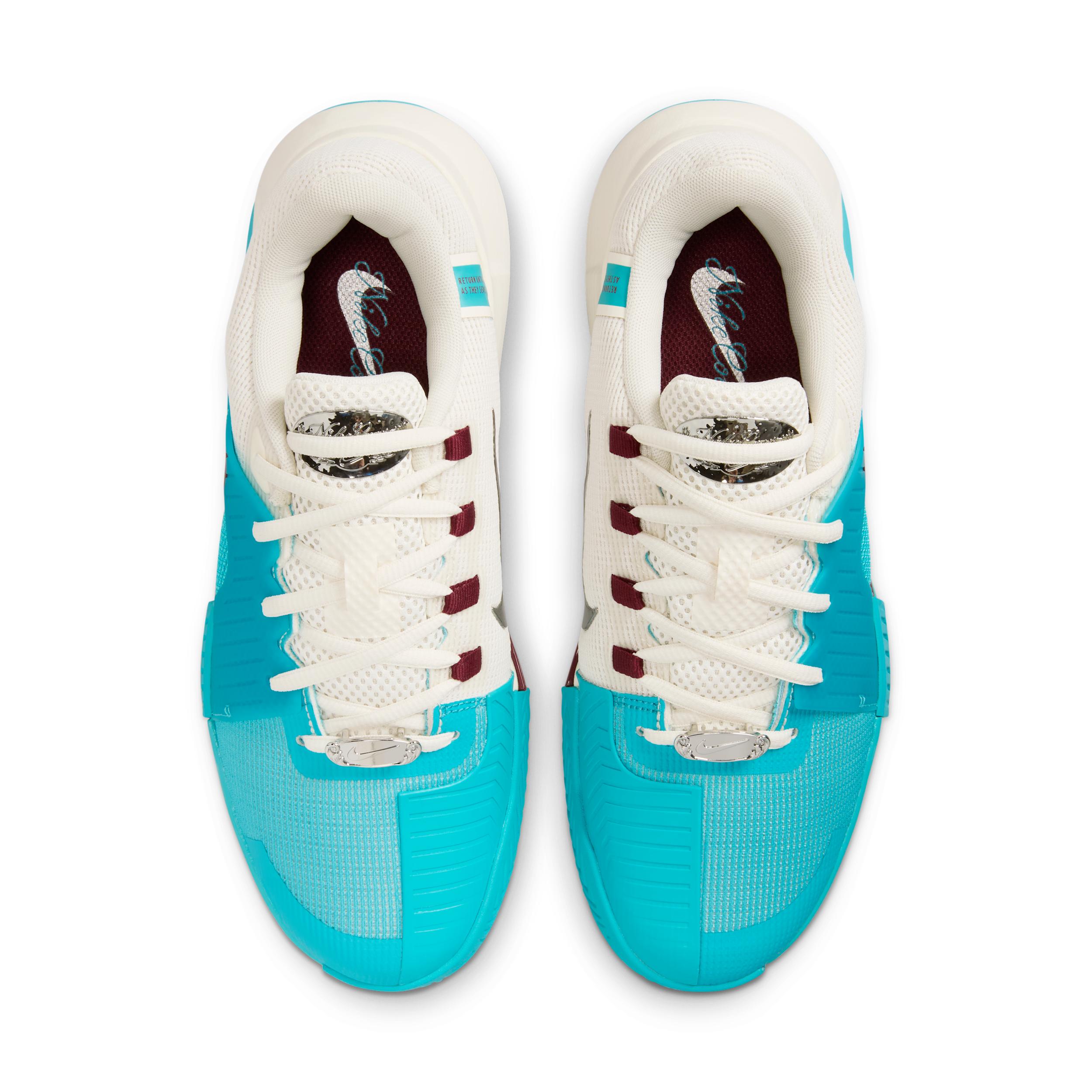 Nike GP Challenge 1 Premium Women's Hard Court Tennis Shoes Product Image