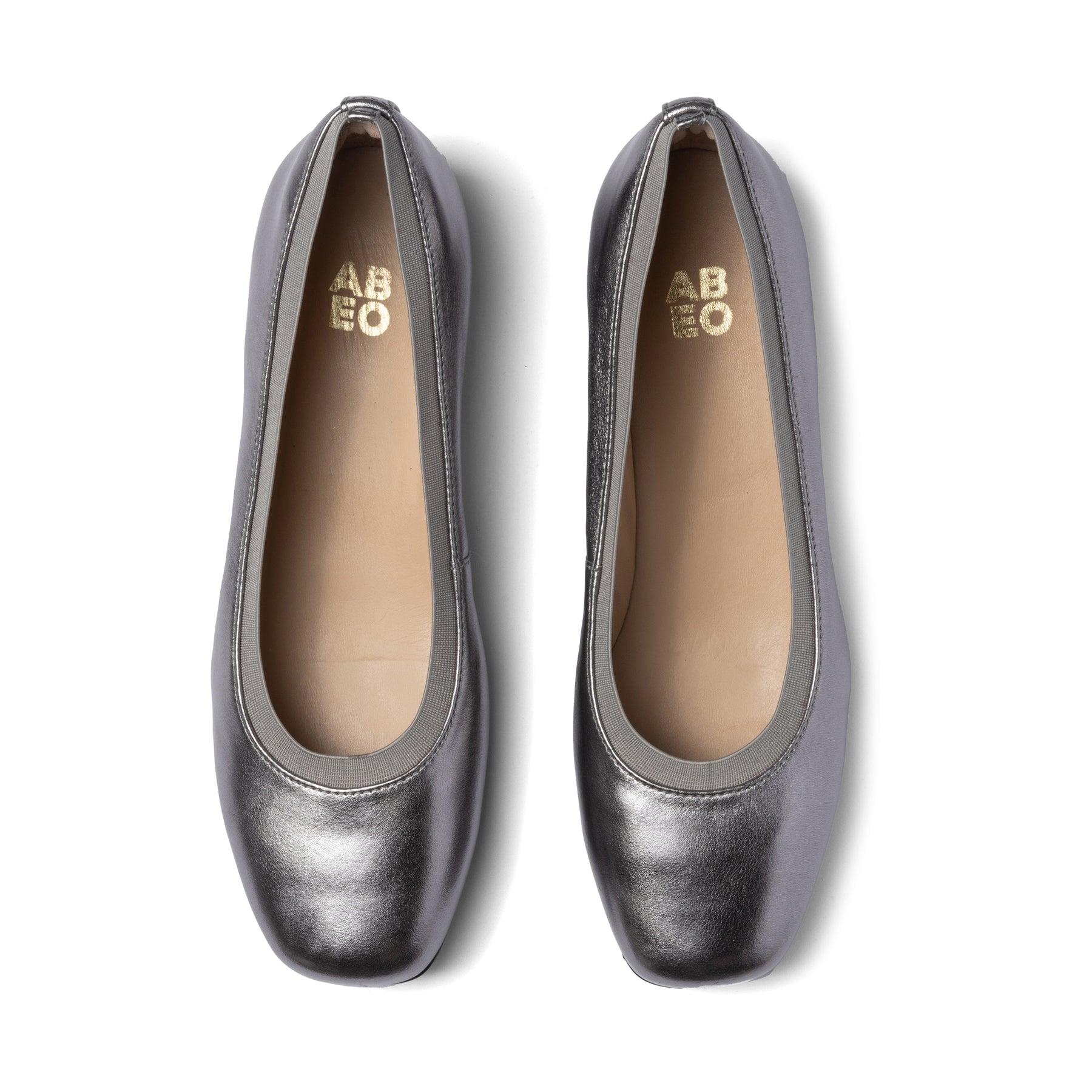 Cadence Ballet Metatarsal Female Product Image