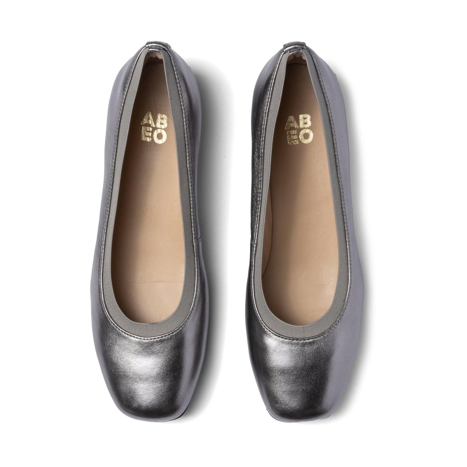 Cadence Ballet Metatarsal Female Product Image