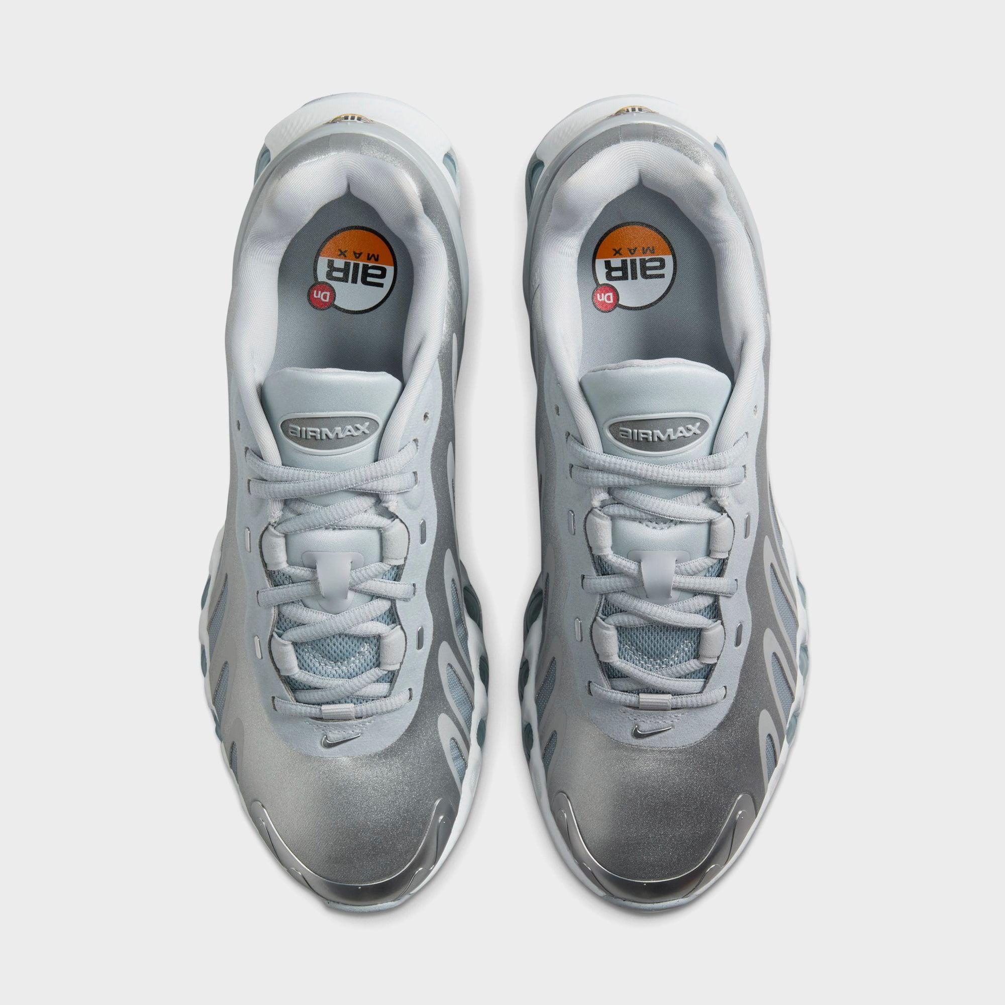 Nike WMNS Air Max Dn8 - Wolf Grey / Off-White / Metallic Silver Female Product Image