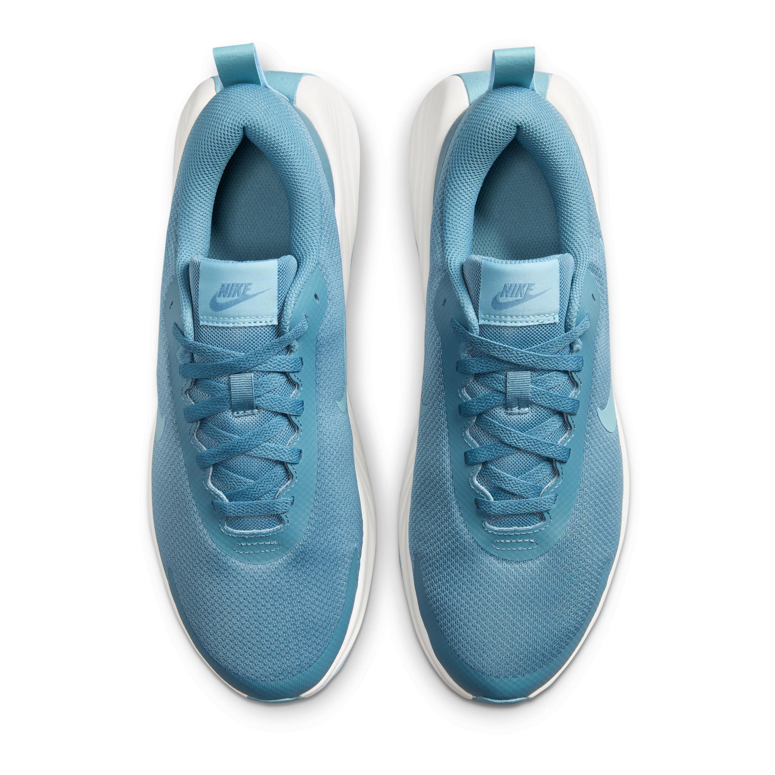 Nike Men's Promina Walking Shoes Product Image