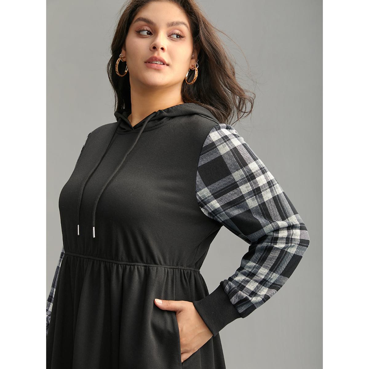 Plus Size Plaid Patchwork Drawstring Pocket Hooded Dress Black Women Casual Printed Hooded Long Sleeve Curvy Midi Dress BloomChic 12/L Product Image