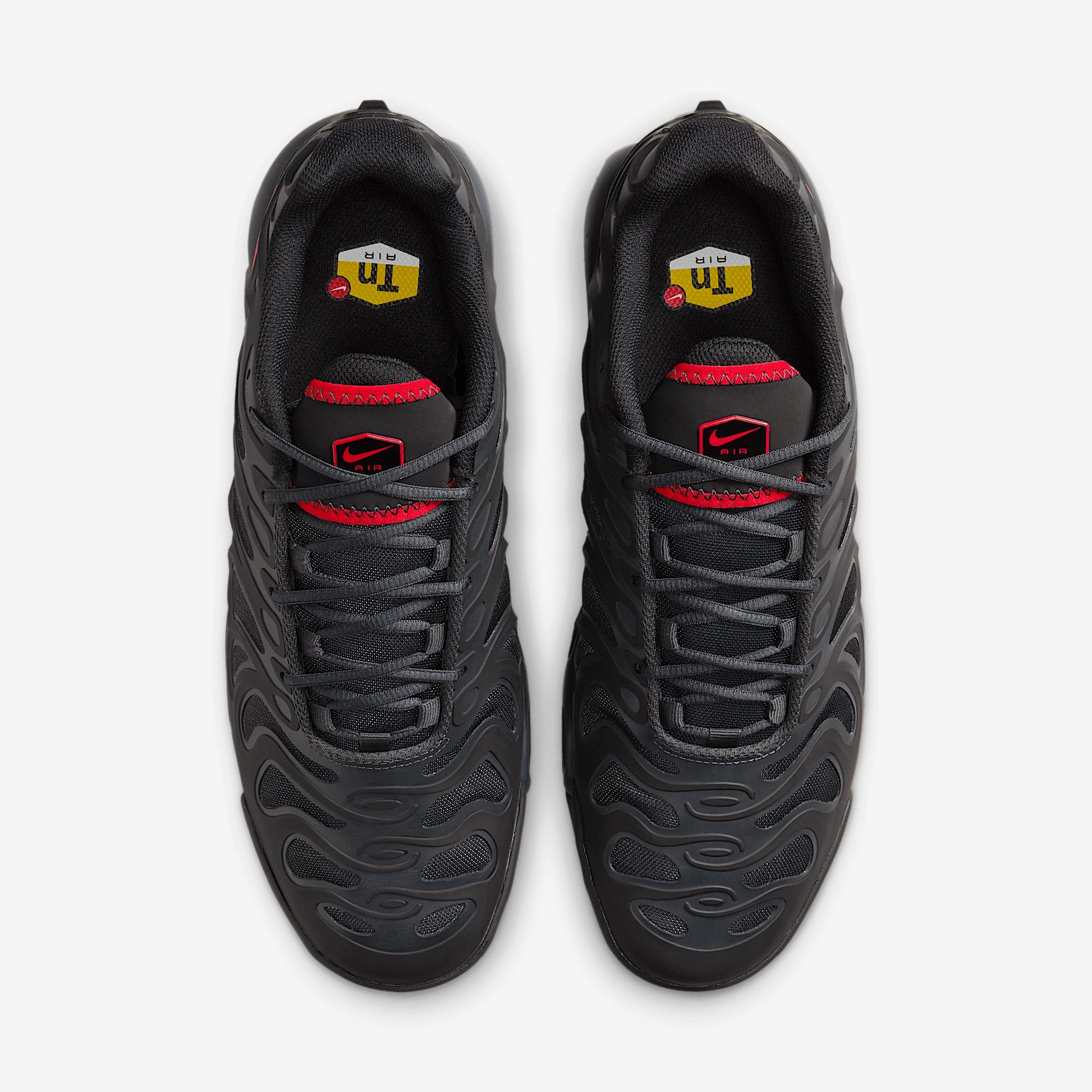 Nike Air Max Plus Drift Men's Shoes Product Image