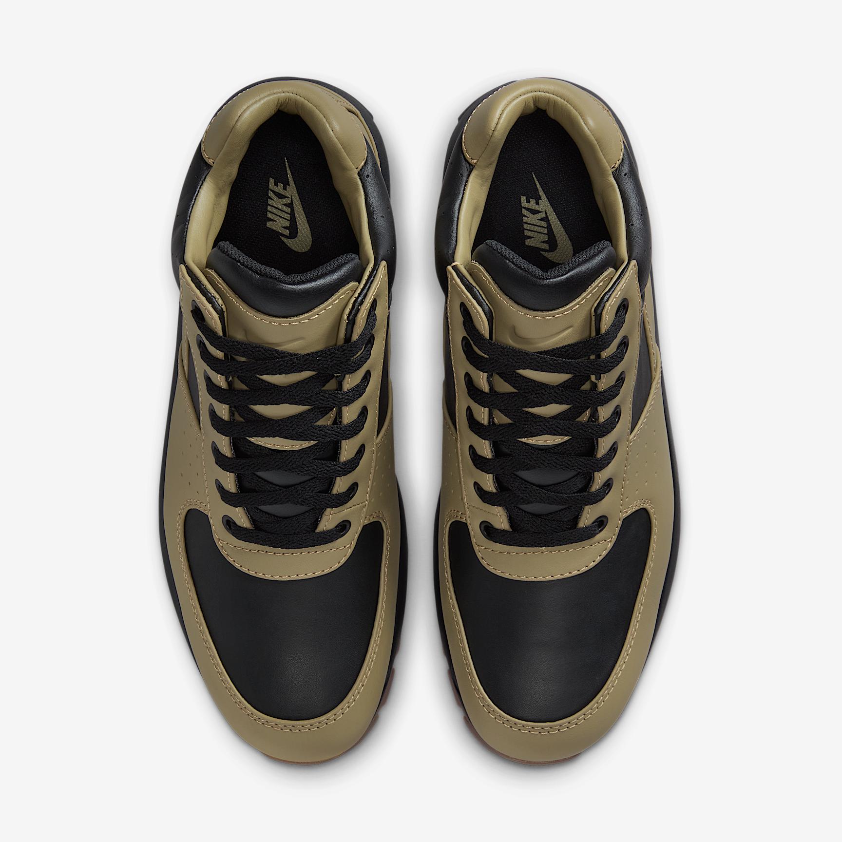 Nike Men's Air Max Goadome Boots Product Image