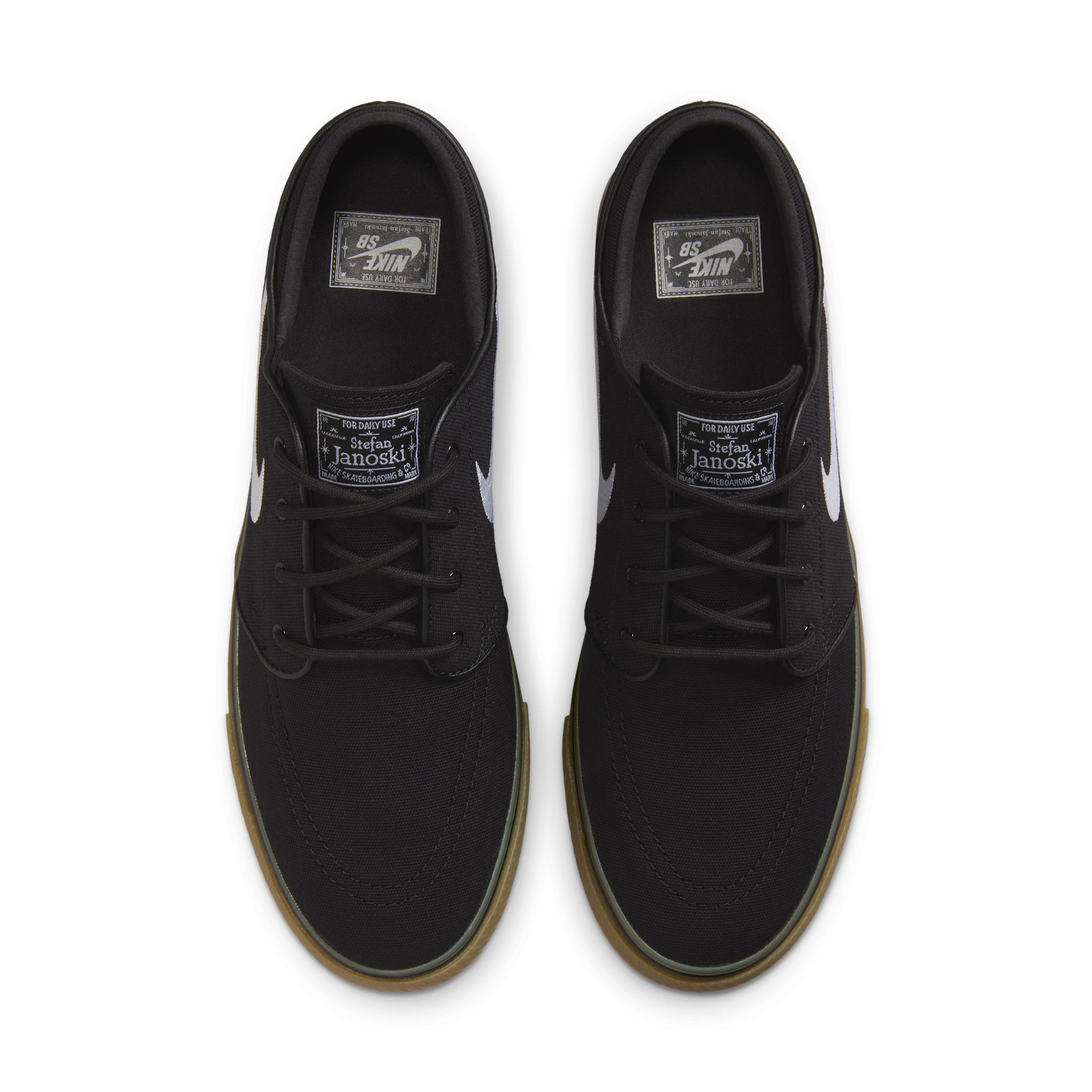Mens Nike SB Zoom Janoski OG+ Canvas Skate Shoes | HQ1655-001 Product Image