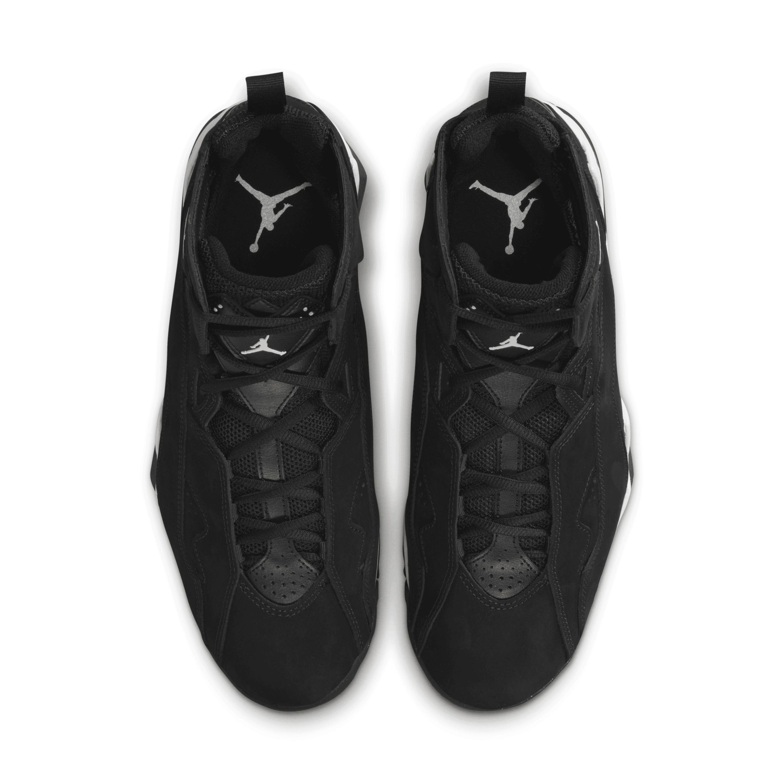 Jordan Mens True Flight Basketball Shoes Product Image