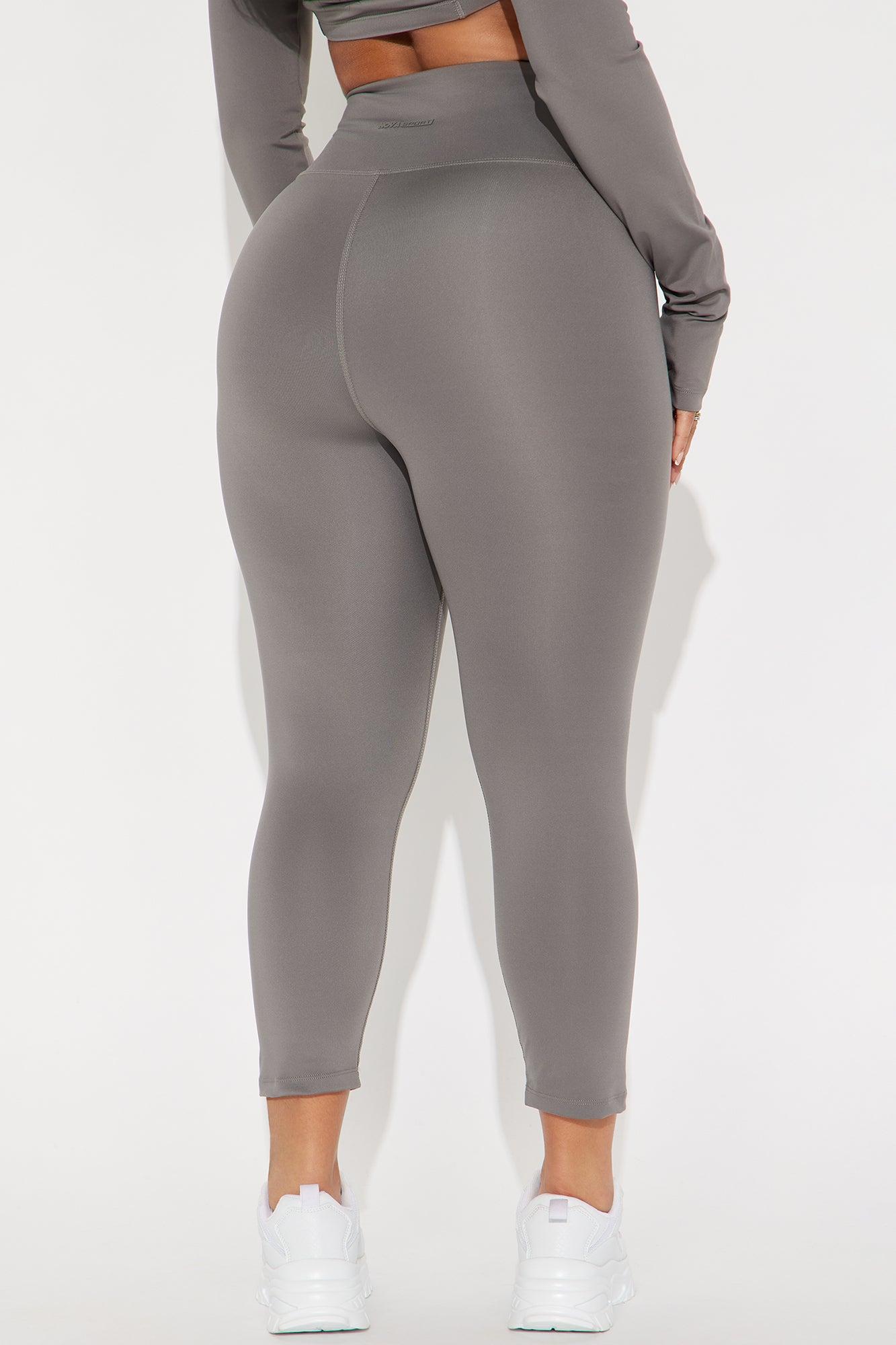 Run It Up Elevate Capri Active Legging - Charcoal Product Image