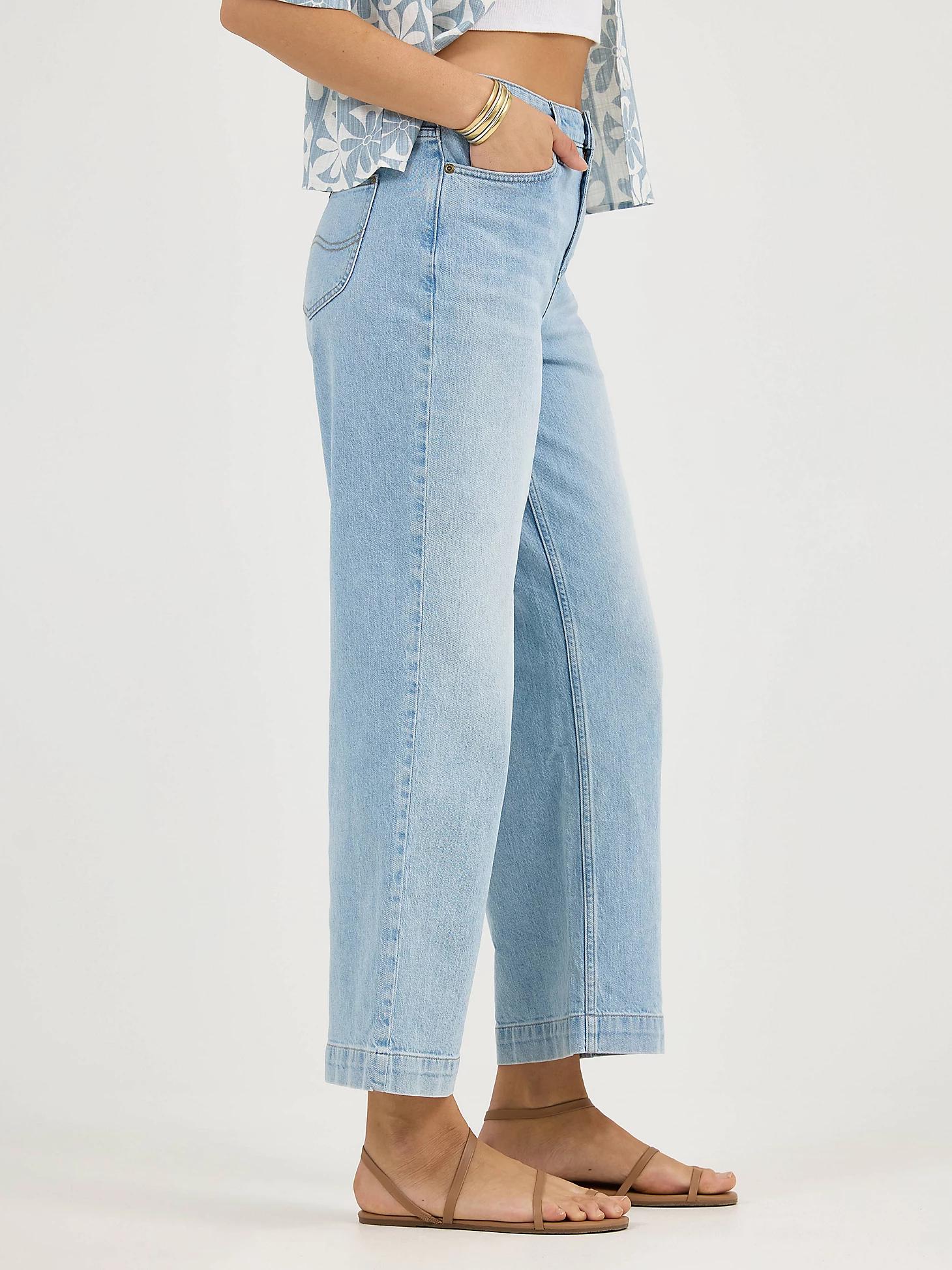 Women's Legendary Wide Leg Crop Jean | Women's Capris & Crops | Lee® Product Image