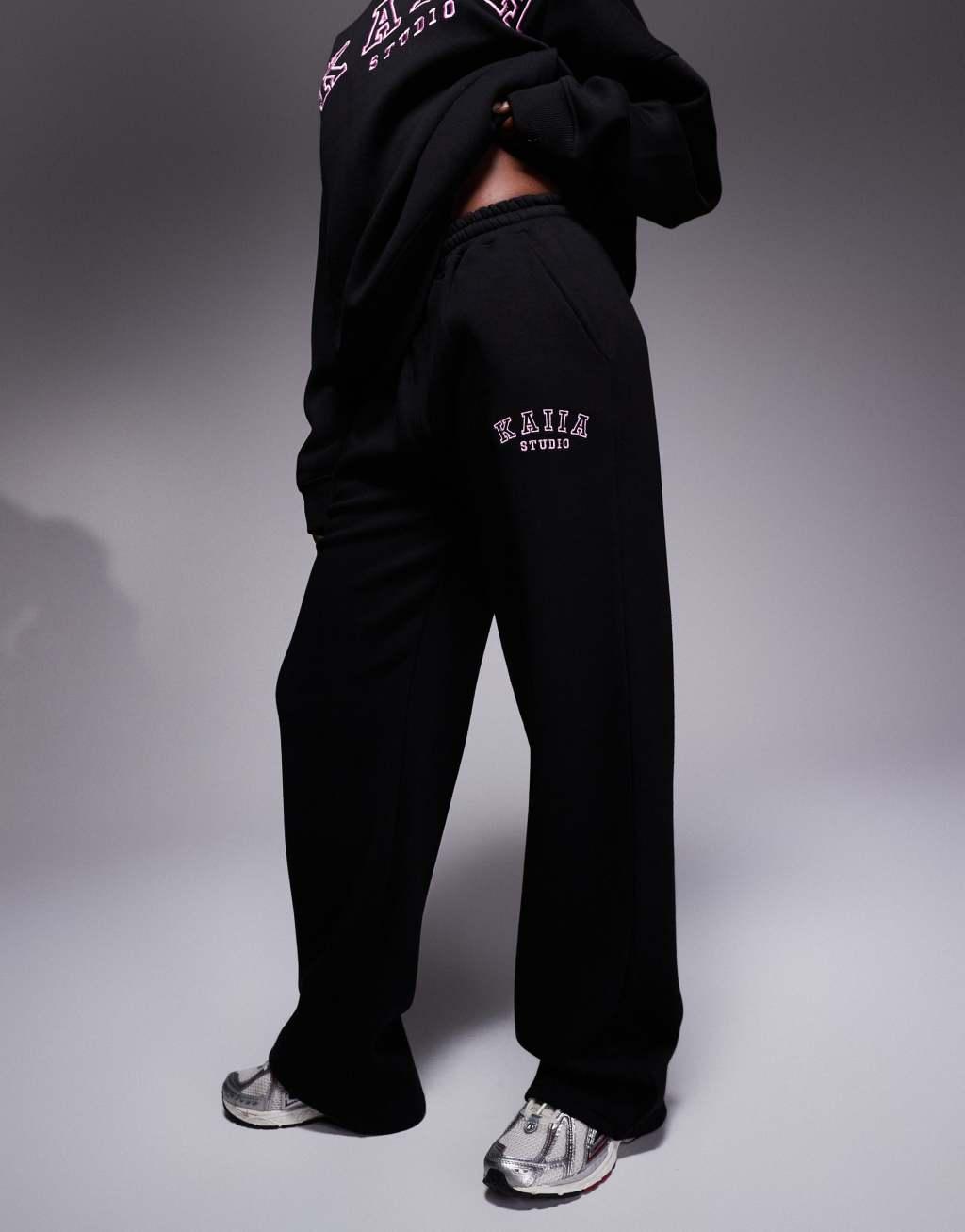 Kaiia embroidered logo wide leg sweatpants in black and pink - part of a set Product Image