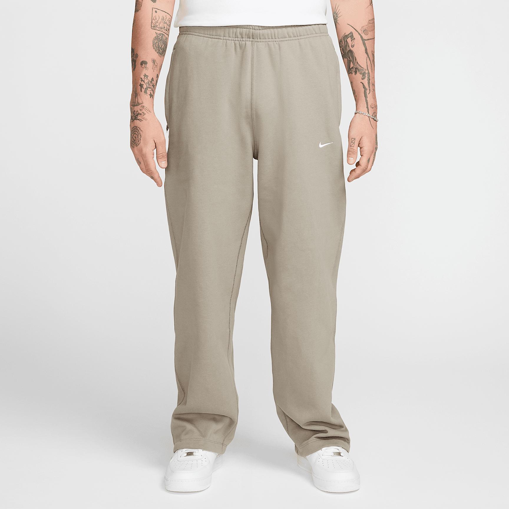 Nike Solo Swoosh Men's Open-Hem Fleece Pants Product Image