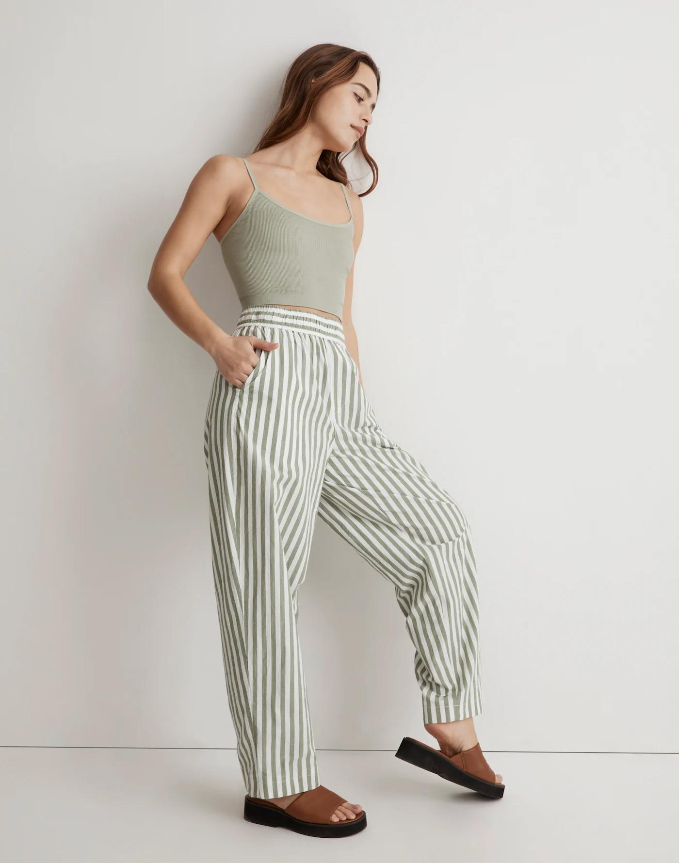 Seamless Crop Cami Product Image