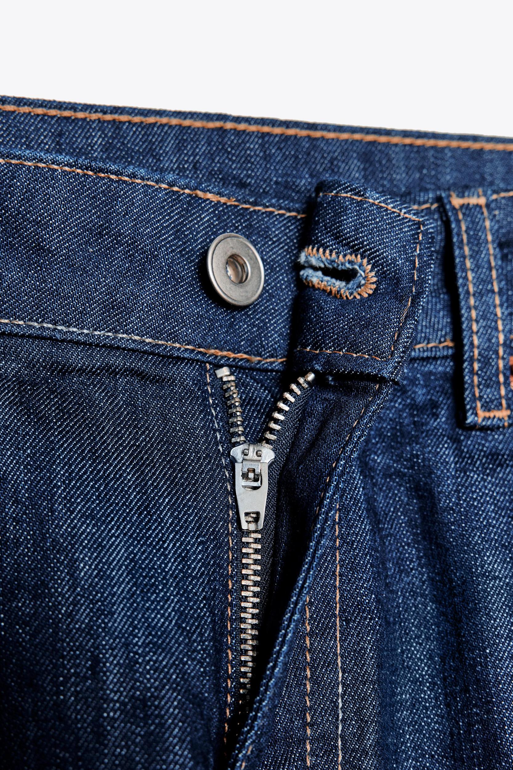 TRF MID-RISE CAPRI DENIM SHORTS Product Image