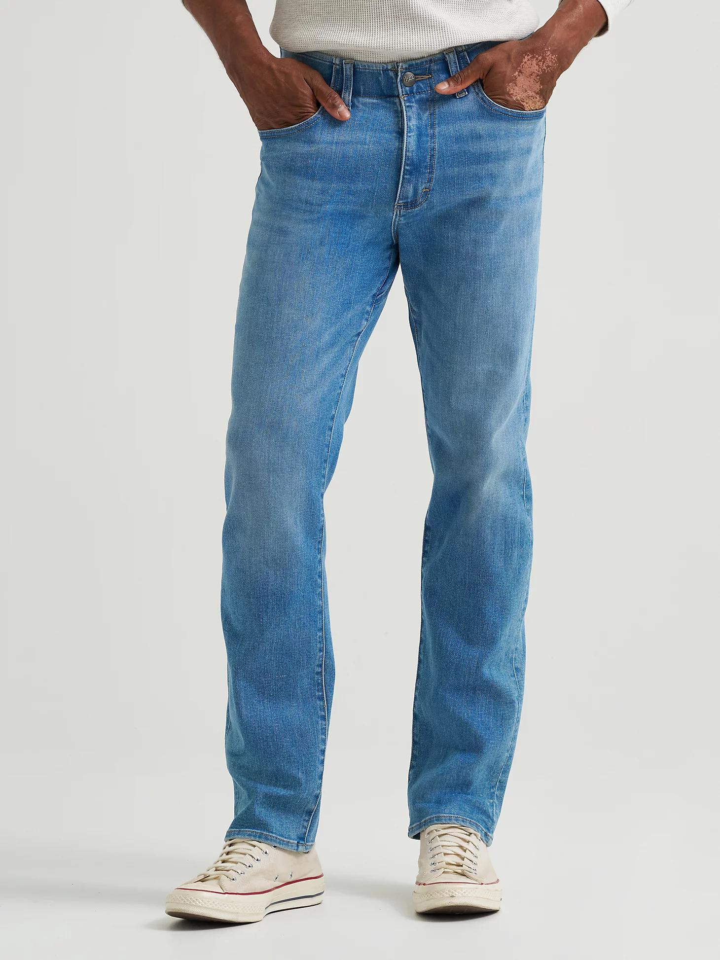 Men's Extreme Motion Slim Straight Jean | Lee® Product Image