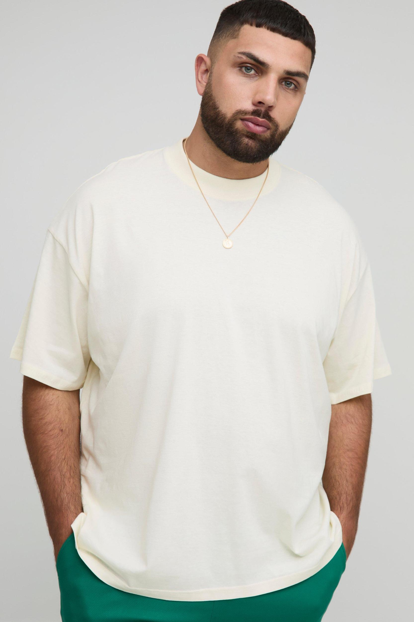 Plus Oversized Pour Homme Maroc Palm Printed T-Shirt | boohooMAN USA Product Image