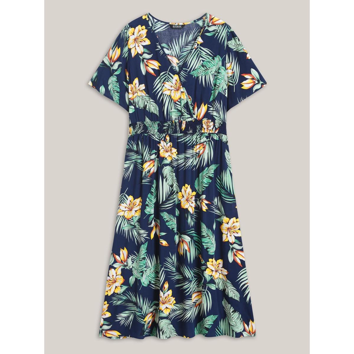 Plus Size Tropical Floral Print Shirred Waist Midi Dress DarkBlue Women Resort Overlap Collar Short sleeve Curvy BloomChic 26/4X Product Image